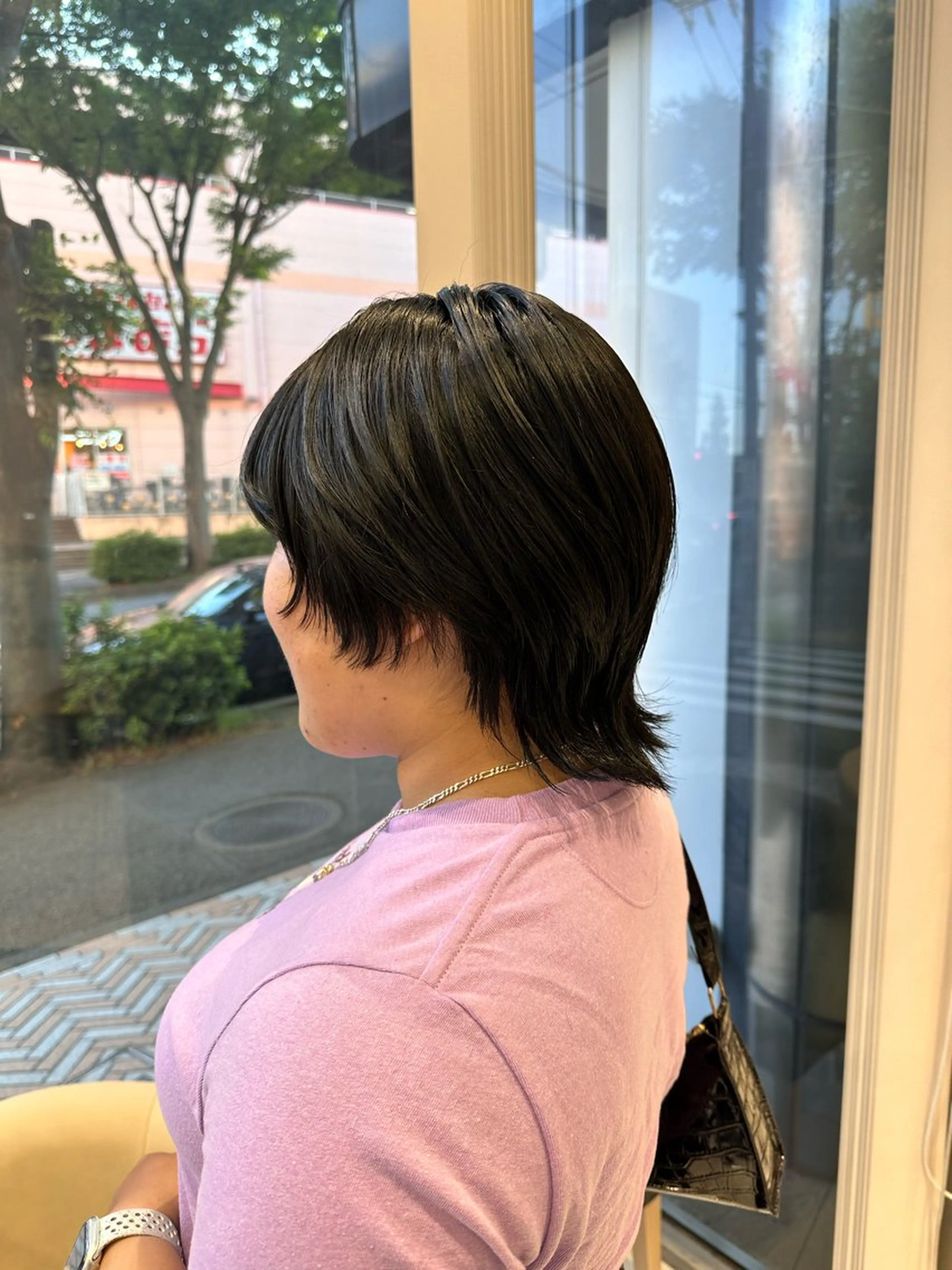 ミディアム カラー レイヤーカット ウルフカット ウルフレイヤー カット ヘアカラー トリートメント クロスパーマ/うる艶 カラー/Kurumiのヘアスタイル