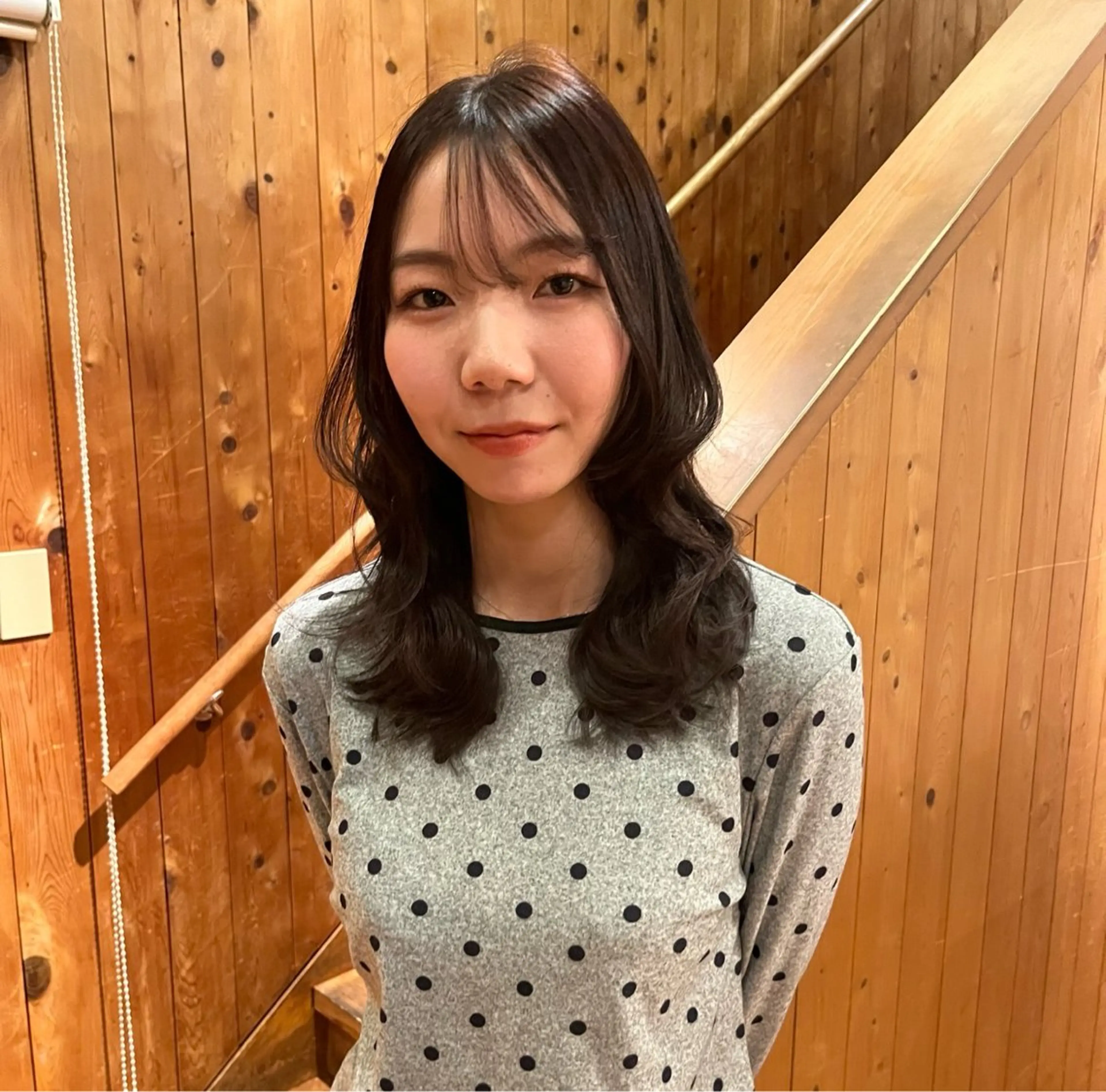 ミディアム ミディアムレイヤー レイヤーカット カット 藤田 ゆりなのヘアスタイル