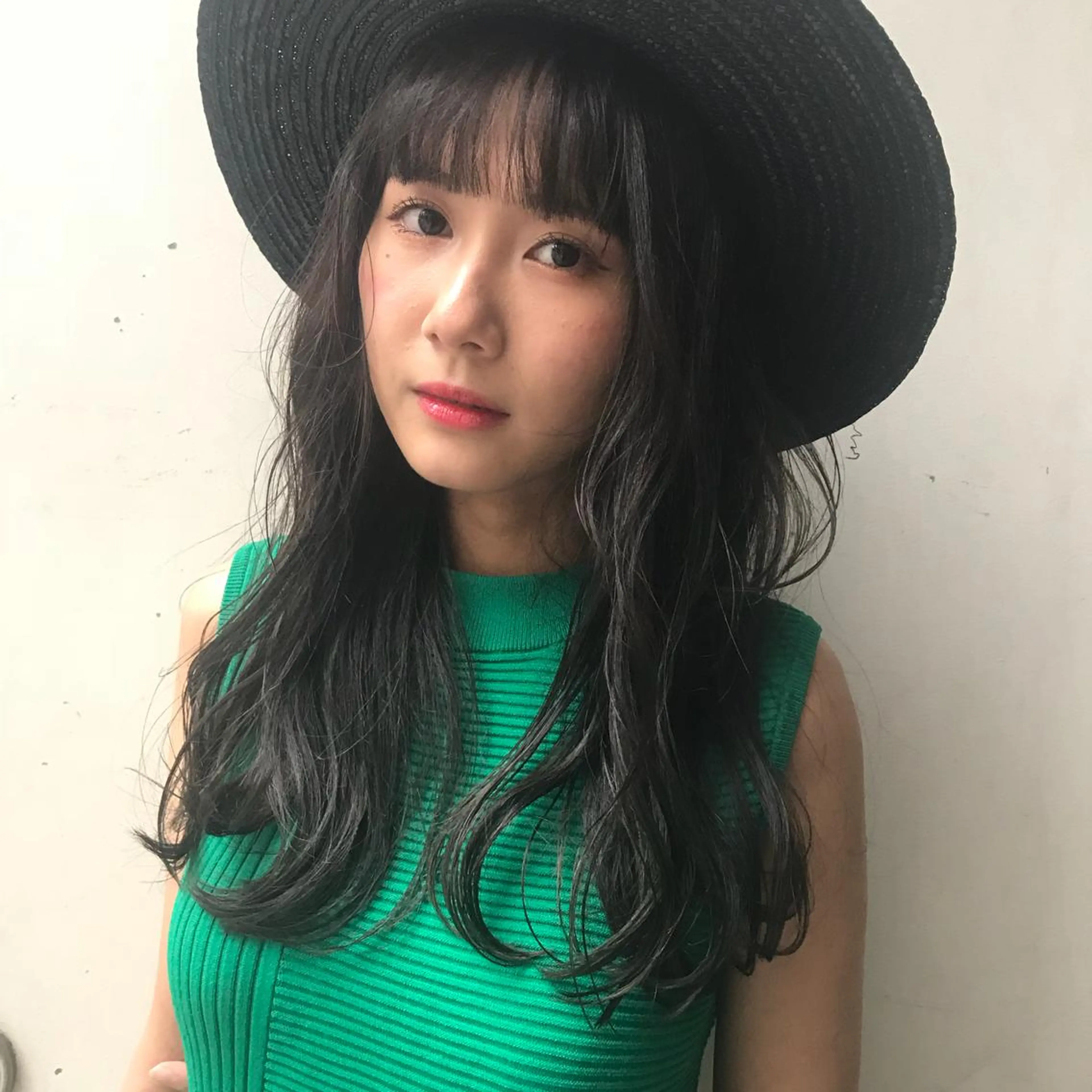 セミロング カラー ダブルカラー ハイライトカラー ハイライト 日々所属・谷 大地のヘアスタイル