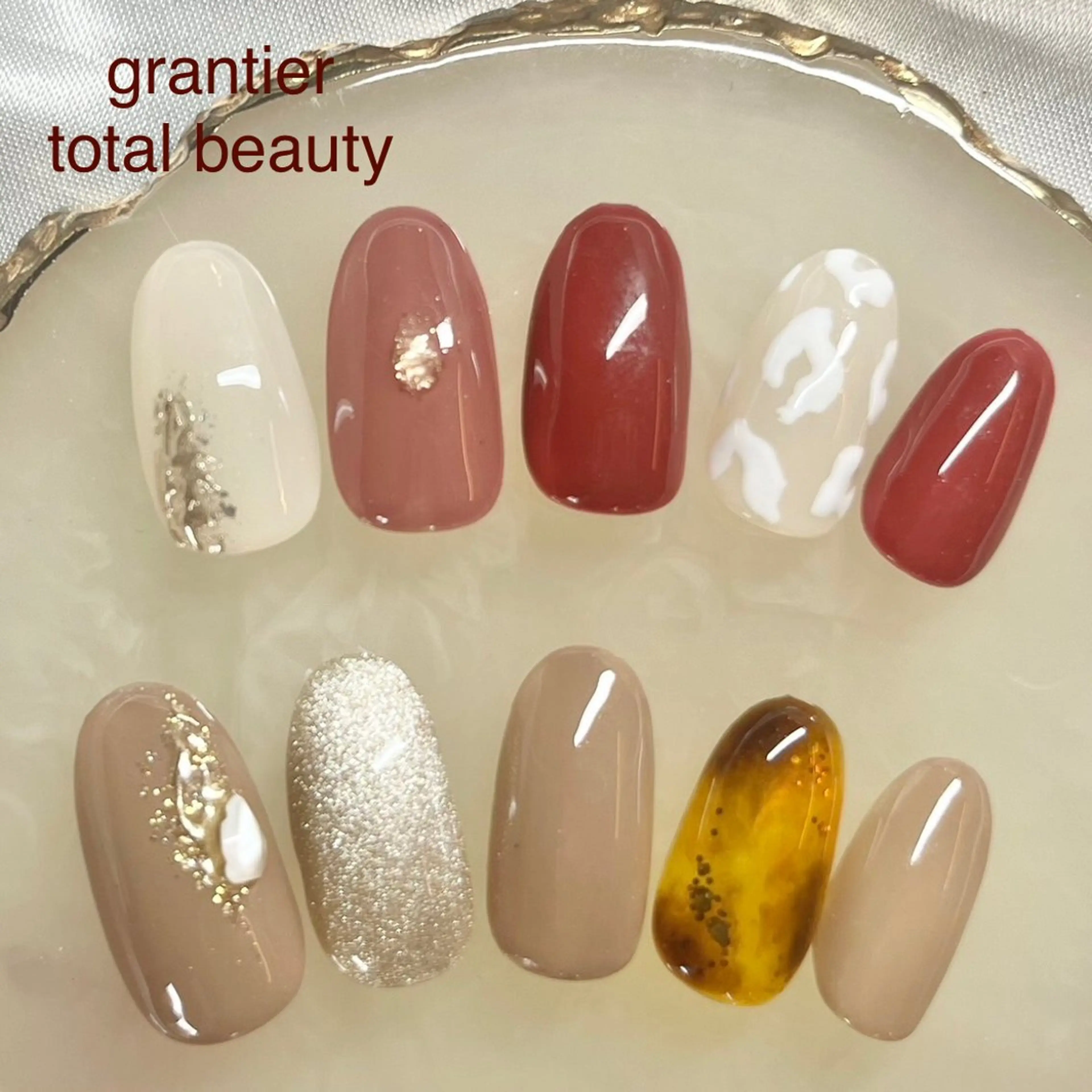 ネイル べっ甲ネイル ボルドー ハンドネイル grantier beautyのネイルデザイン