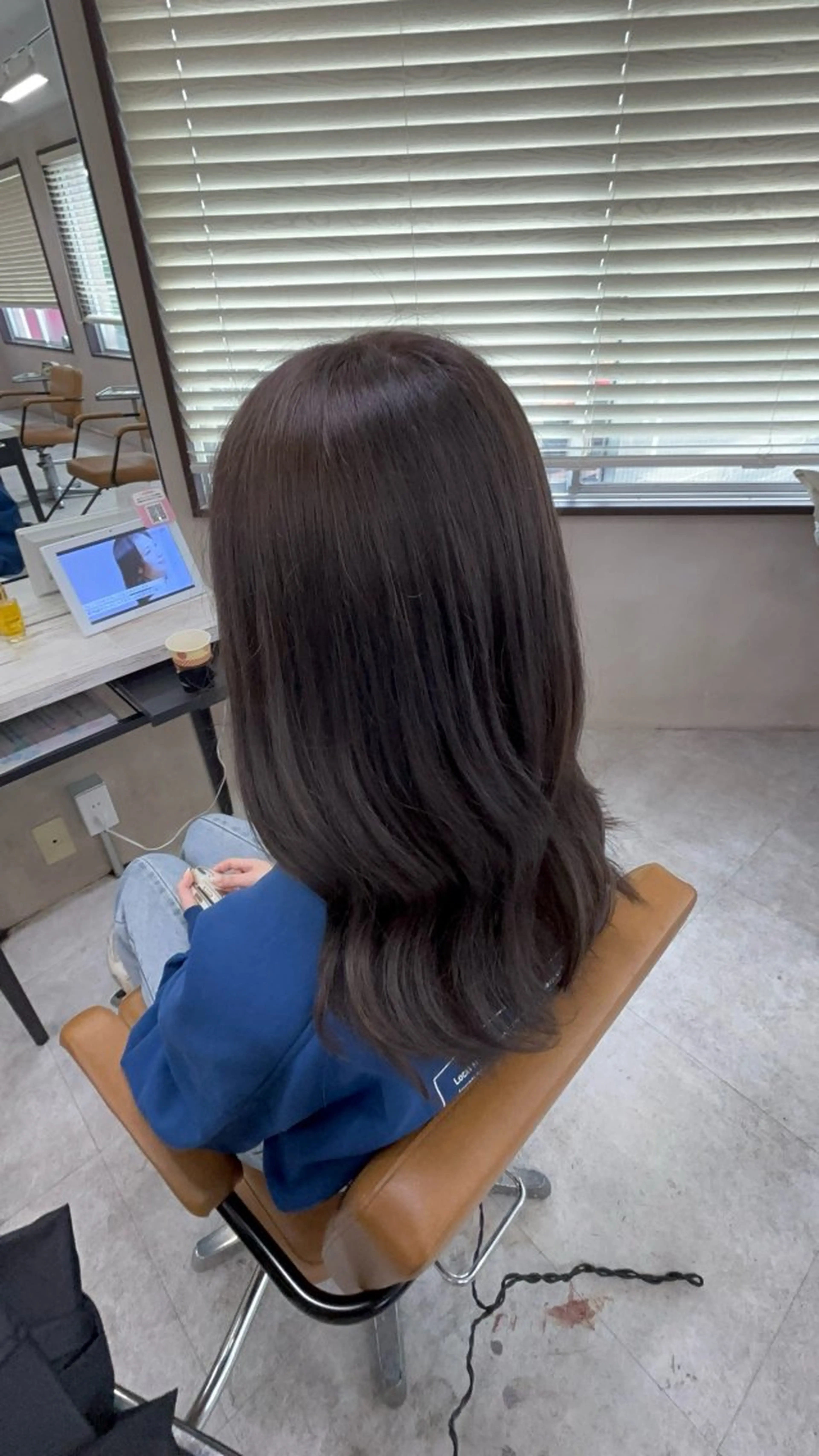 セミロング アッシュ ヘアカラー トリートメント 🐈‍⬛Namie 🐈‍⬛のヘアスタイル