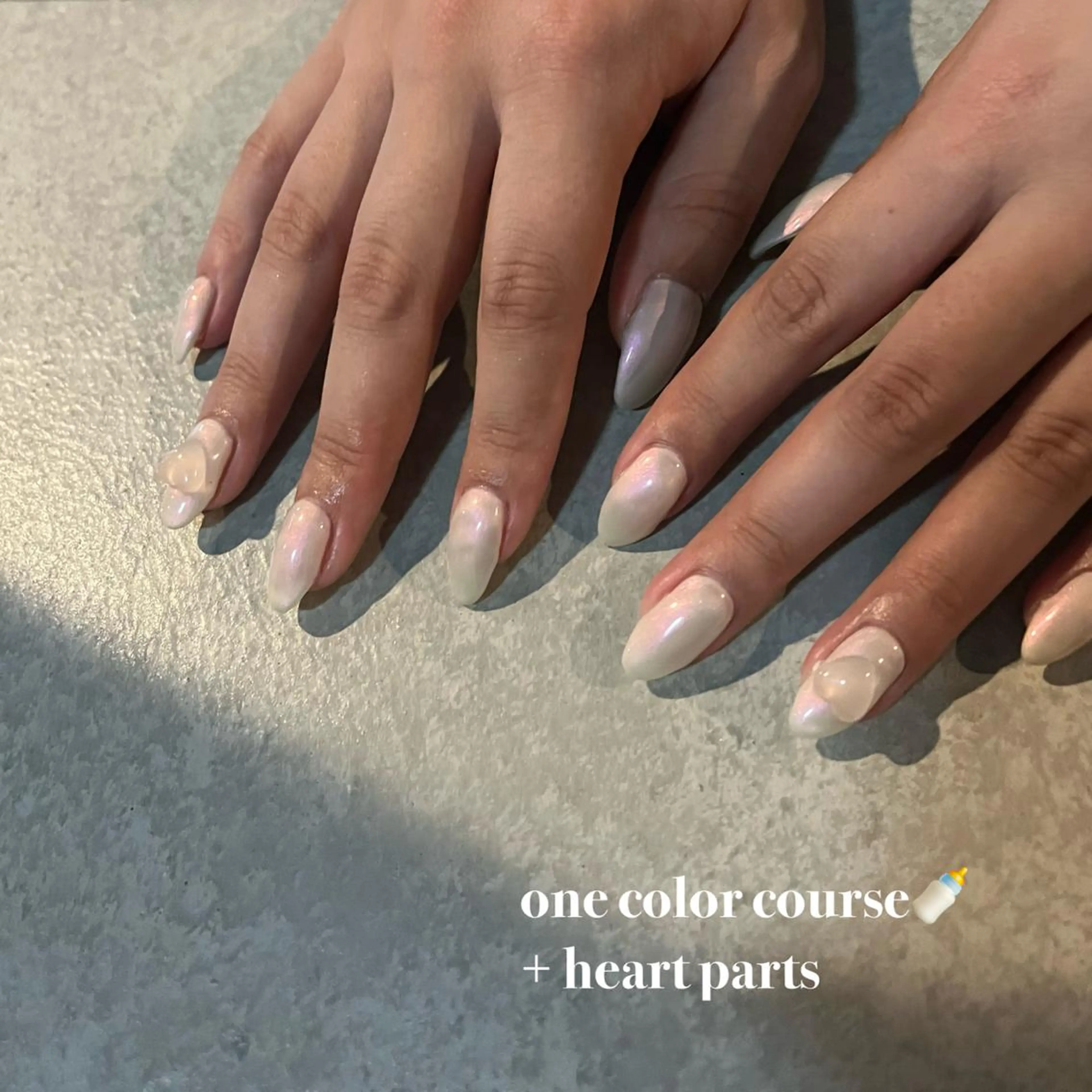 ネイル ハート ハンドネイル 🤎Two ERI🤎のネイルデザイン