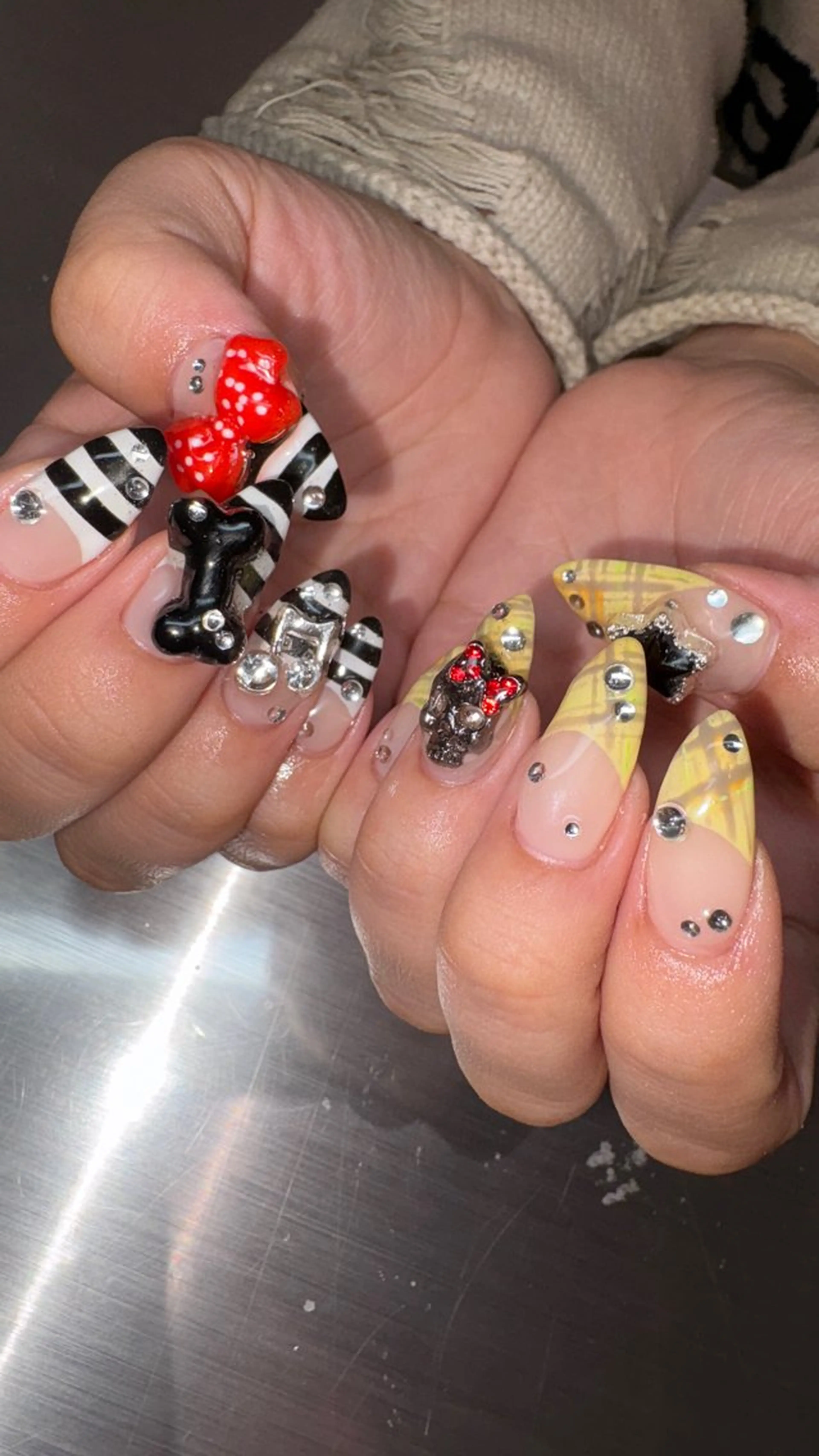 ネイル 👽個性派ネイル🎀 komachiのマツエク・マツパデザイン