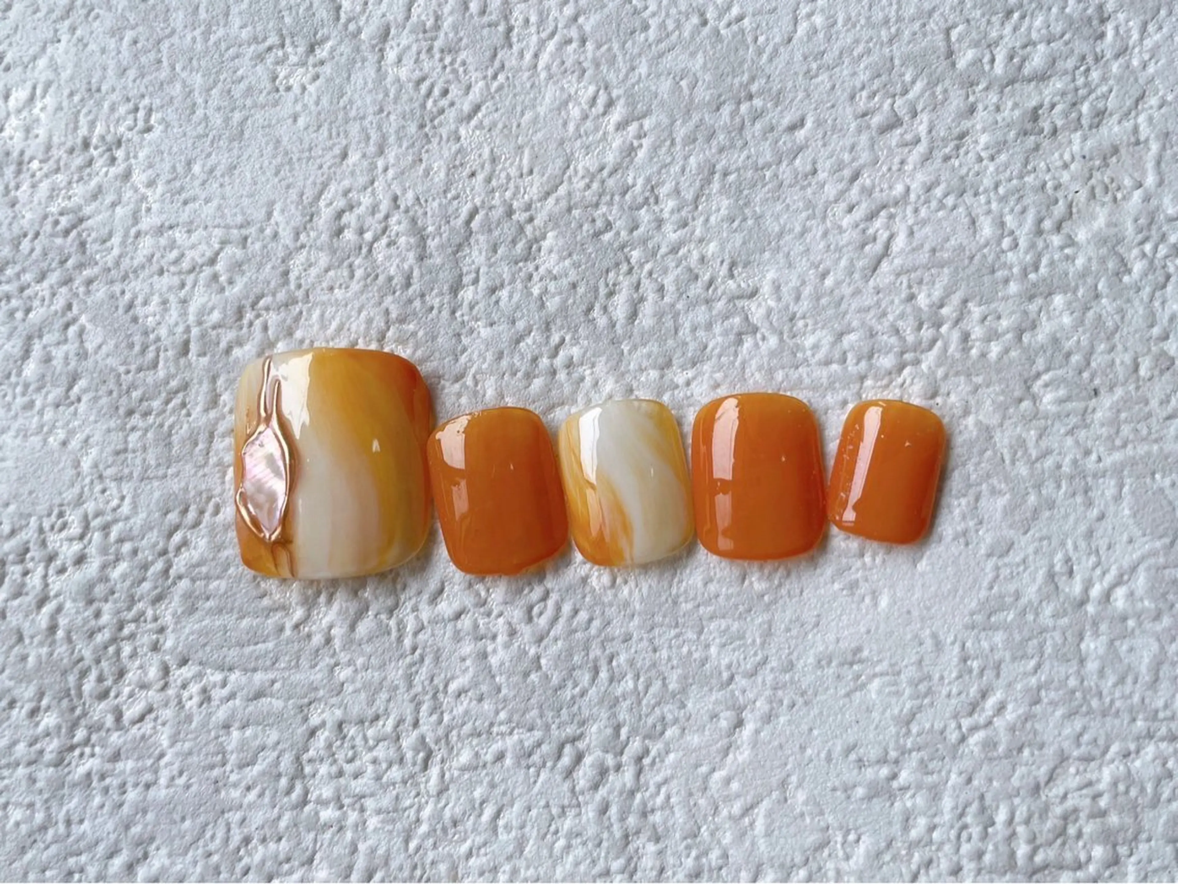 ネイル オーロラネイル フットネイル フレンチネイル ジェルネイル 韓国ネイル Mogu nail 二子玉川のネイルデザイン