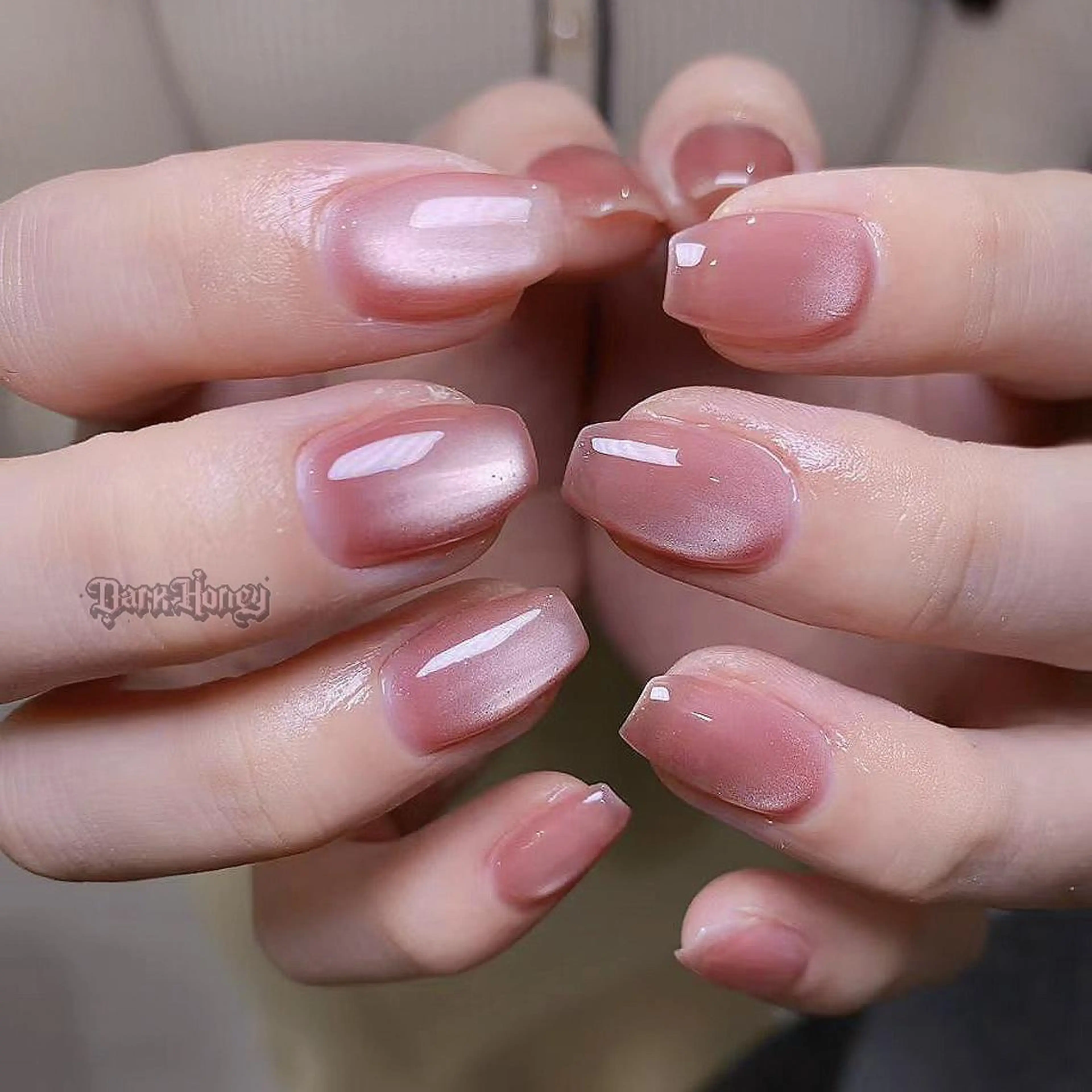 ネイル マグネットネイル ハンドネイル Dark Honey karinのネイルデザイン