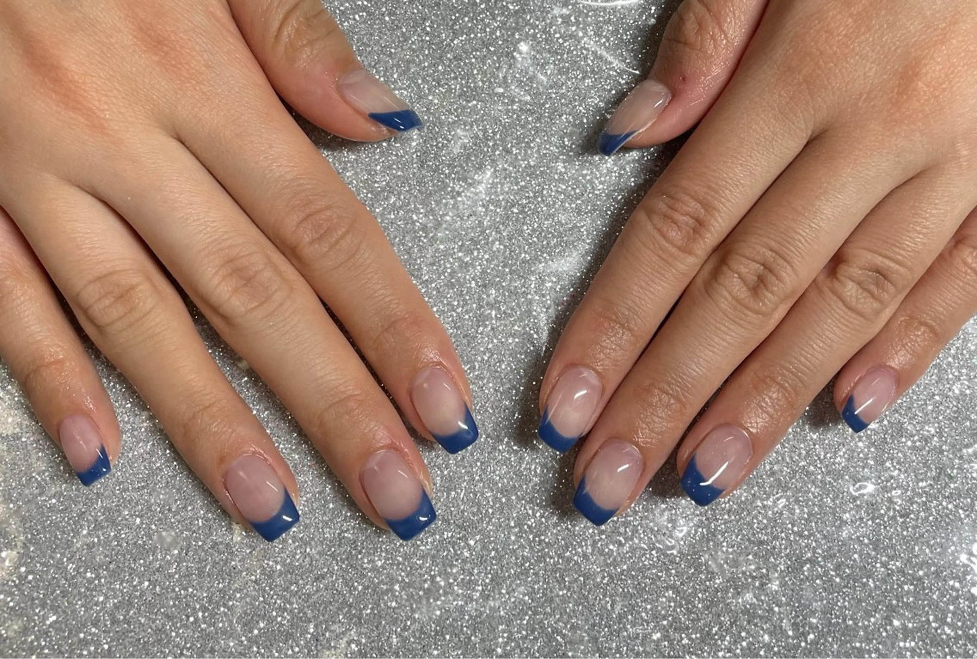 ネイル ハンドネイル VIERU 🌈🎀💖のネイルデザイン