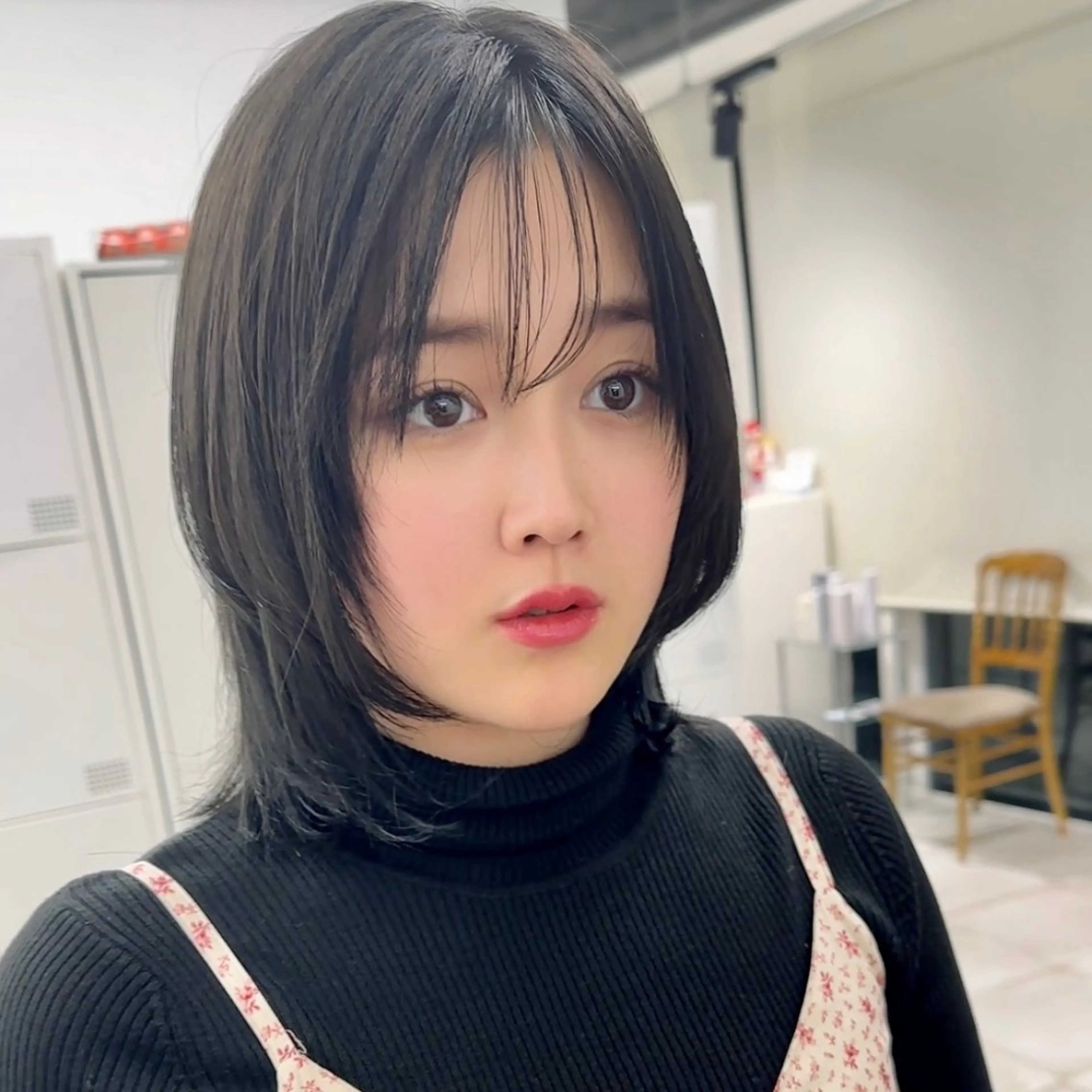 ミディアム カラー カット ヘアカラー トリートメント ブリーチなし/レイヤ ー特化🌈Tommyのヘアスタイル