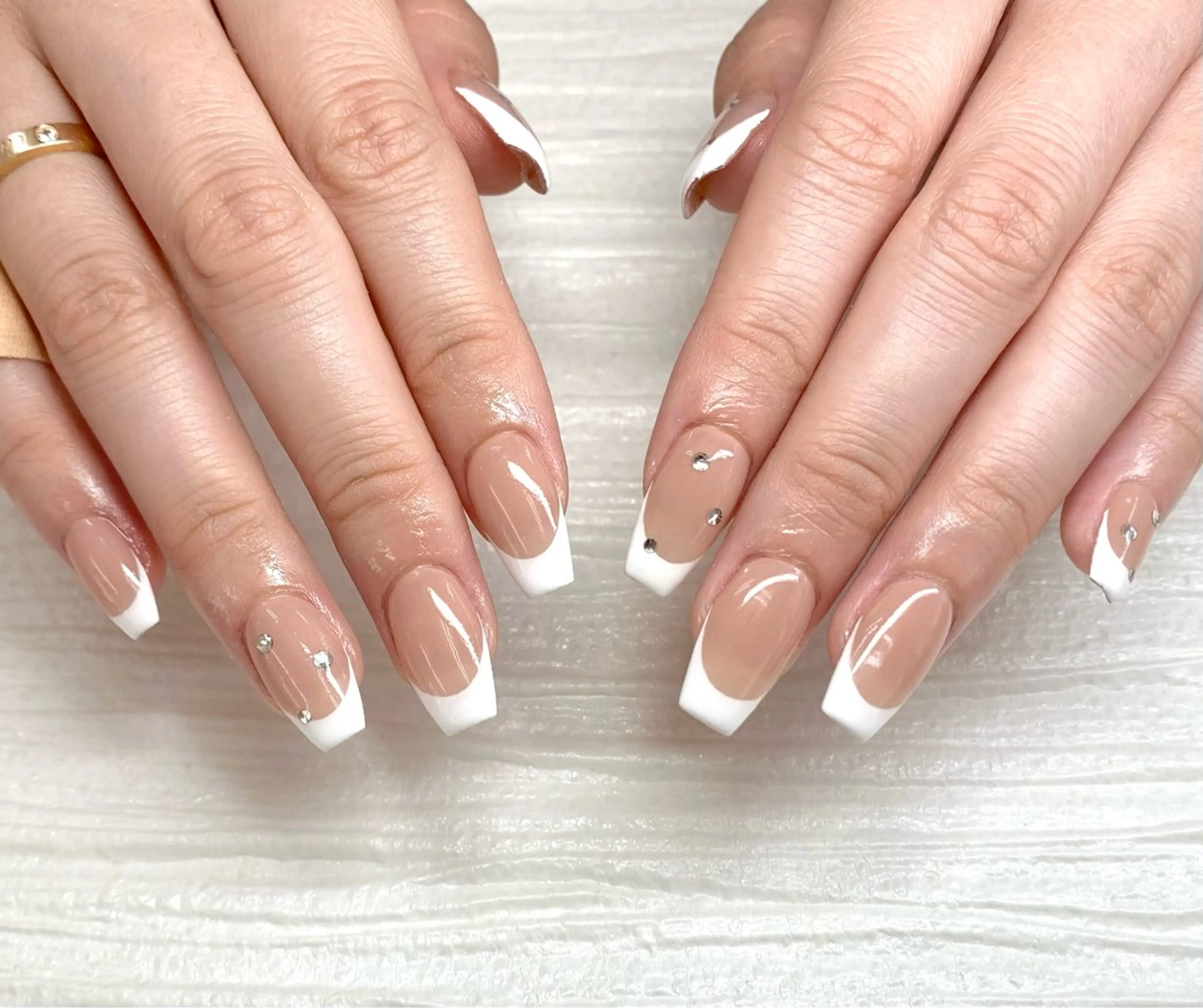 ハンド💅🏻オフ無し【フレンチ】の写真