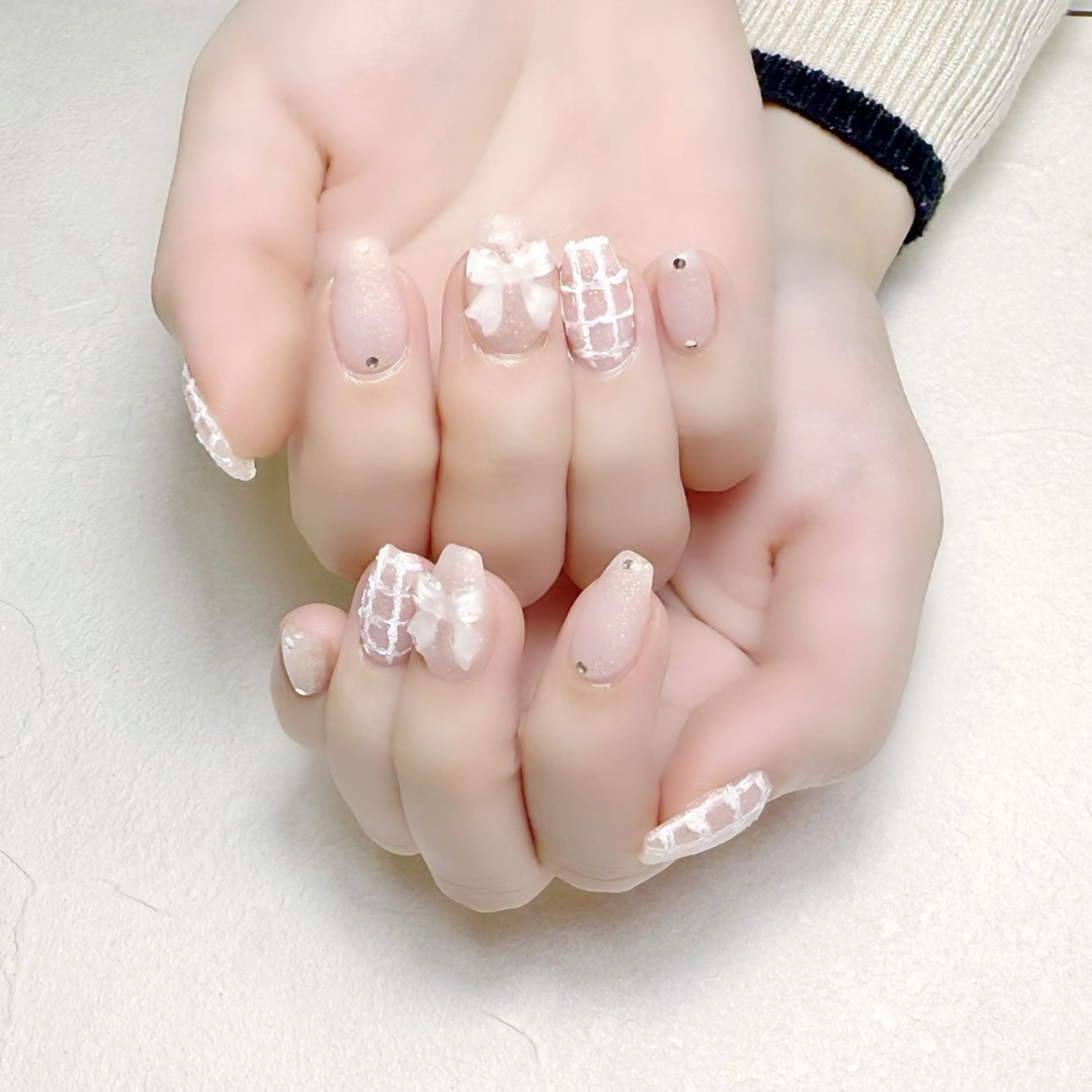 ネイル ジェルネイル 韓国ネイル ラメ(グリッター) ピンク ワンホンネイル rouse nail RISATOのネイルデザイン