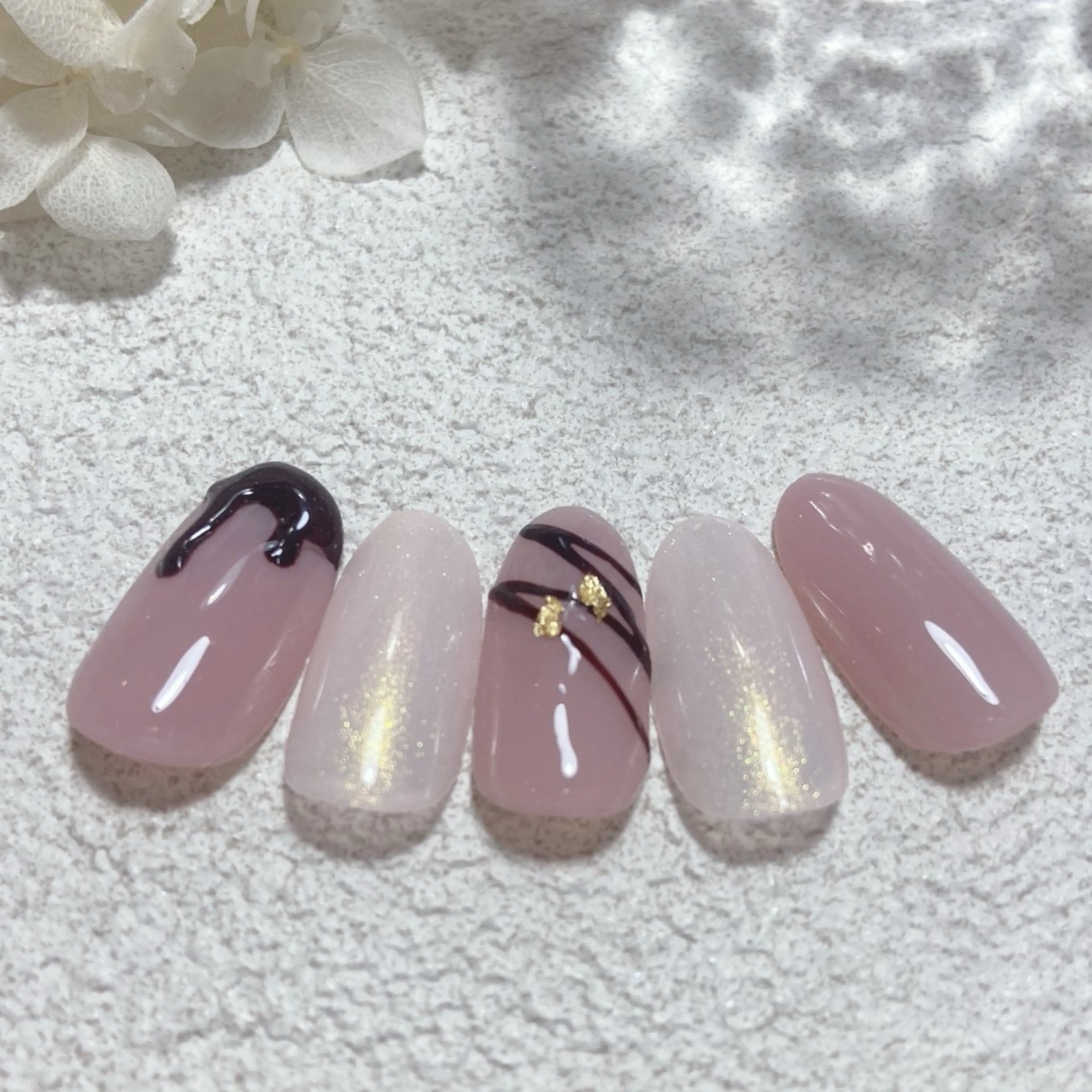 ネイル ジェルネイル パラジェル バレンタイン ハンドネイル mako 🌷のネイルデザイン