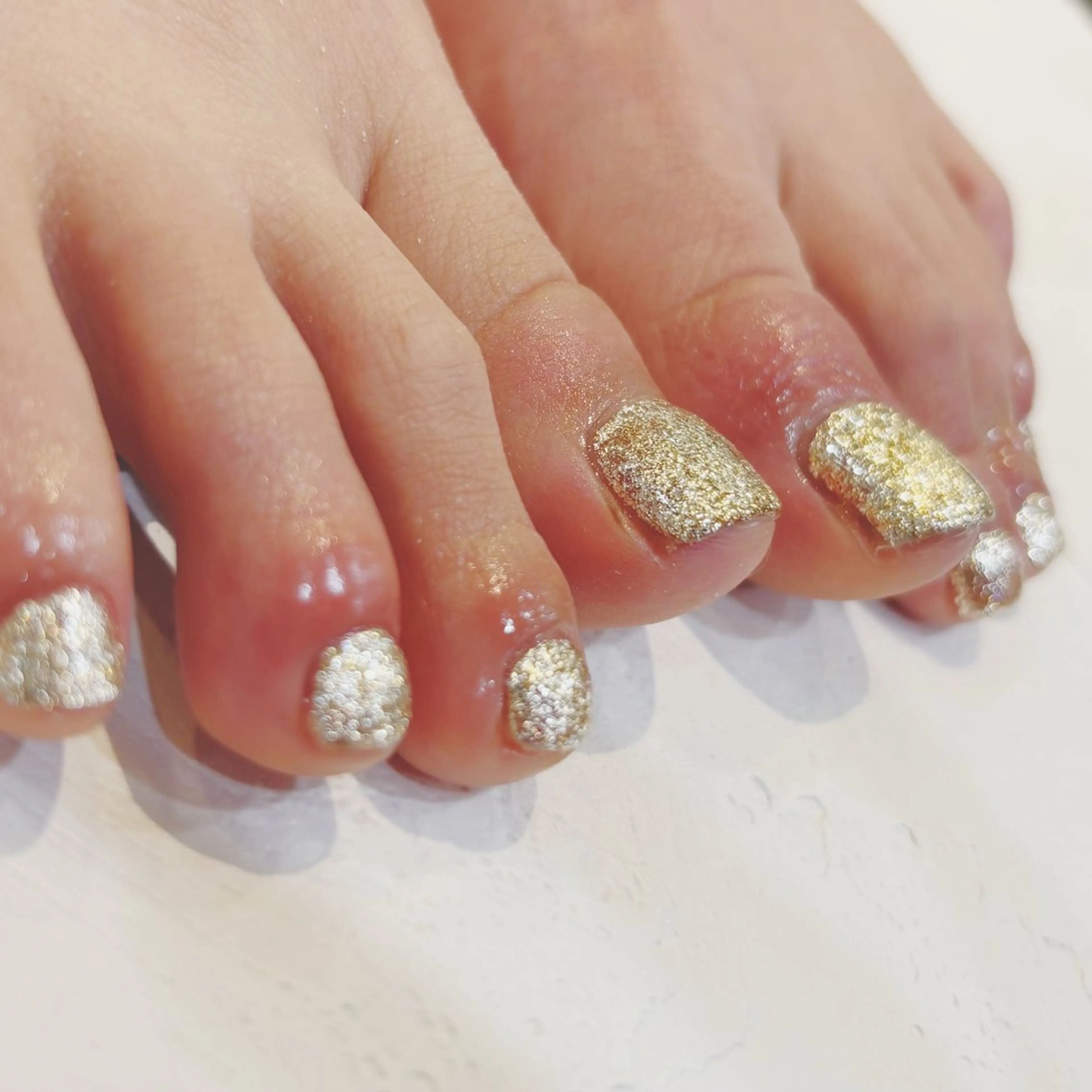 【ご新規様限定 オフ有】🍎フットジェルワンカラーorラメカラー フットバスケア込の写真