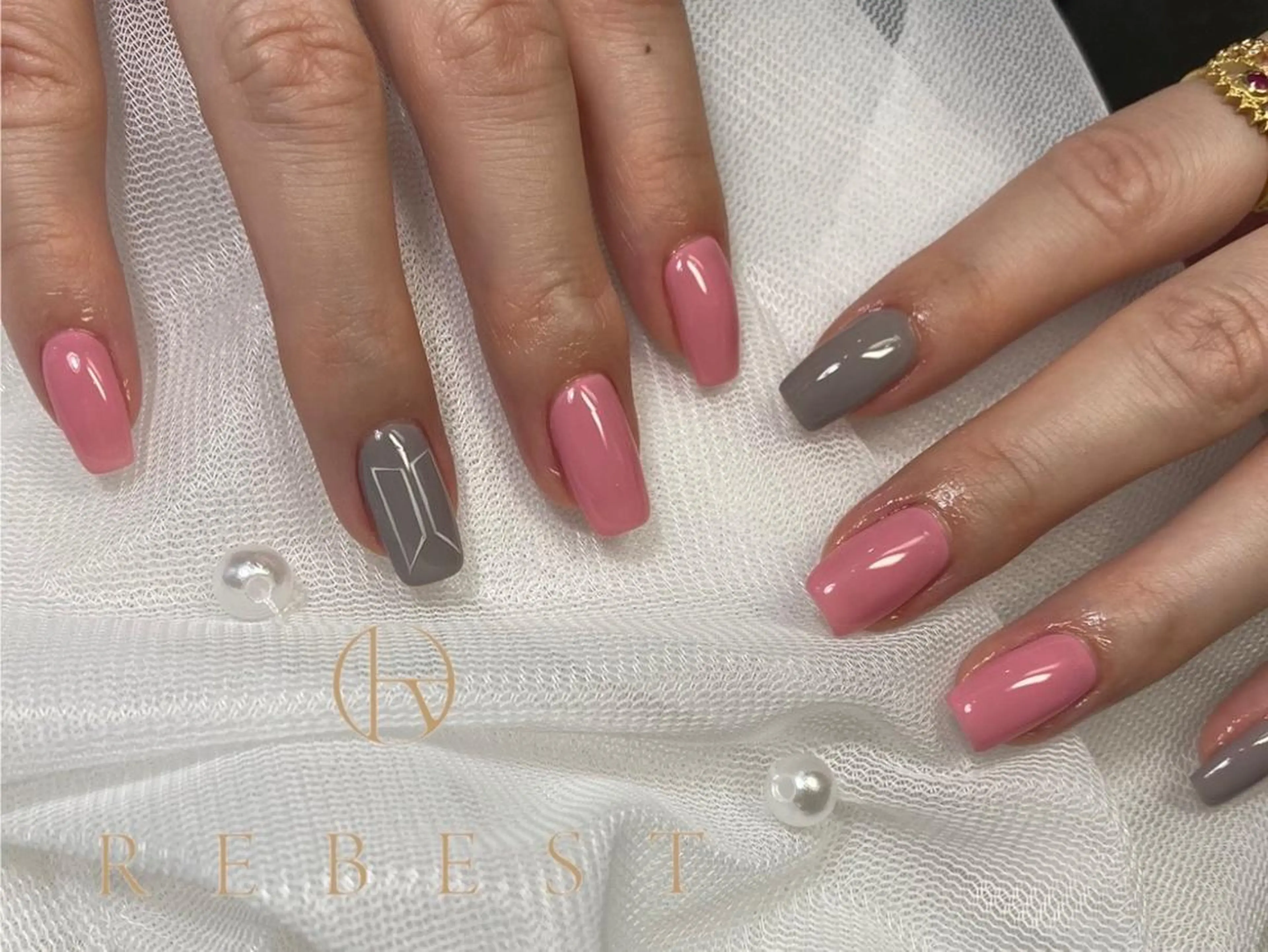 ネイル ❤️💛🩵京橋 痛ネイル⭐️3Dのネイルデザイン