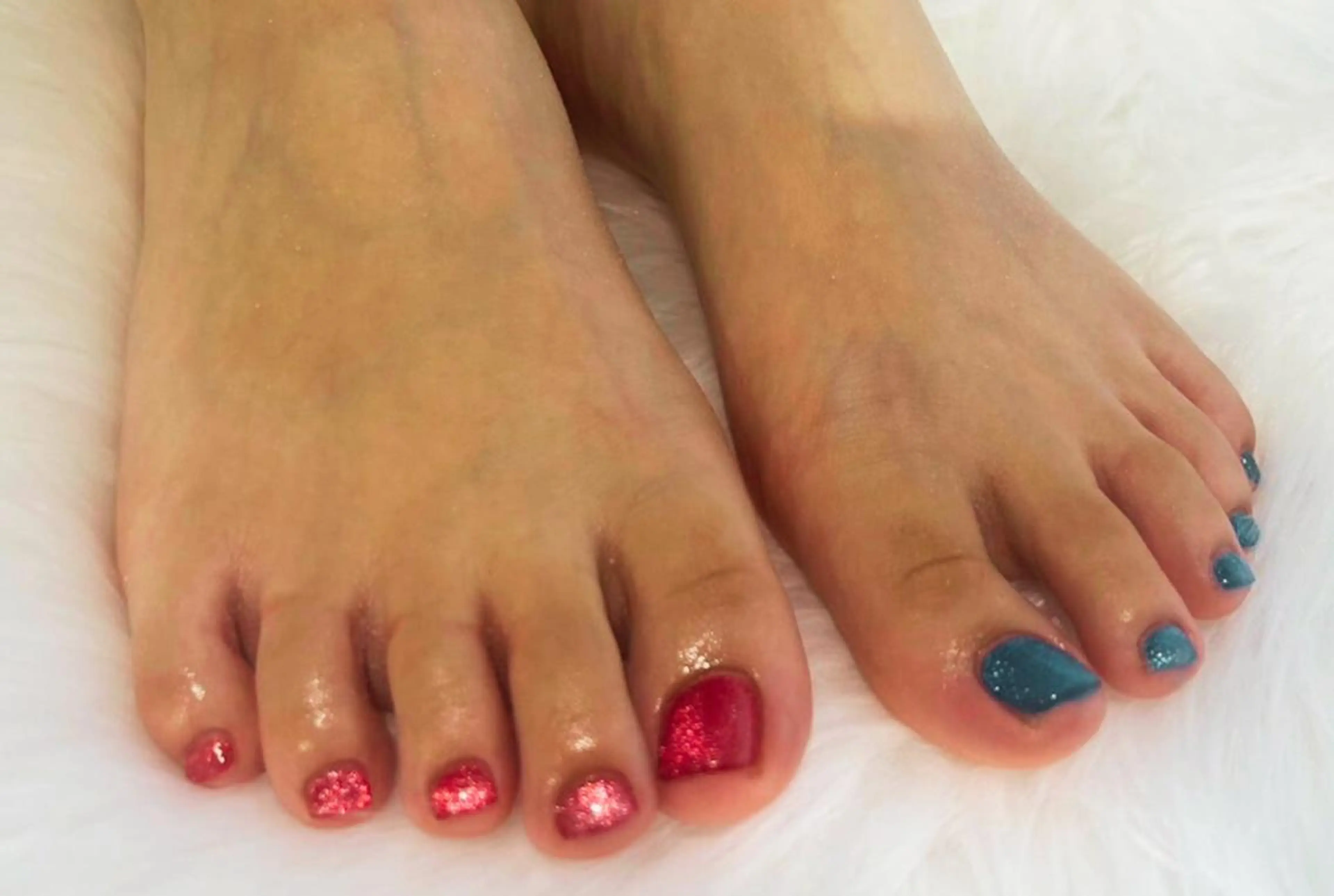 ★★超破格です★★【フット】🎀マグネットカラー🎀　角質除去・甘皮処理　新規様オフ無料の写真