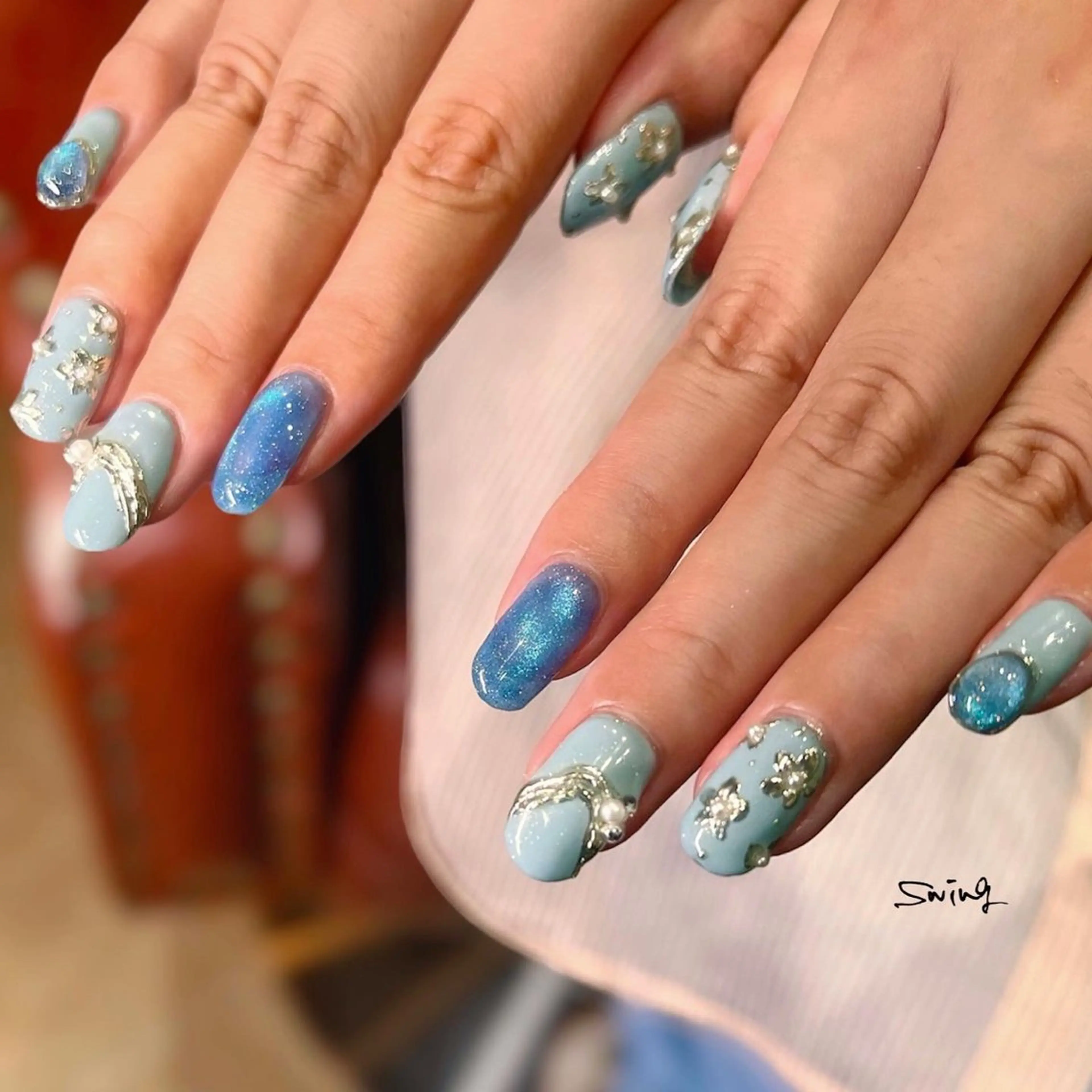 ネイル 水色 マグネットネイル ミラーネイル ワンカラーネイル SWING Nail Salon所属・Yoshida Takakoのネイルデザイン