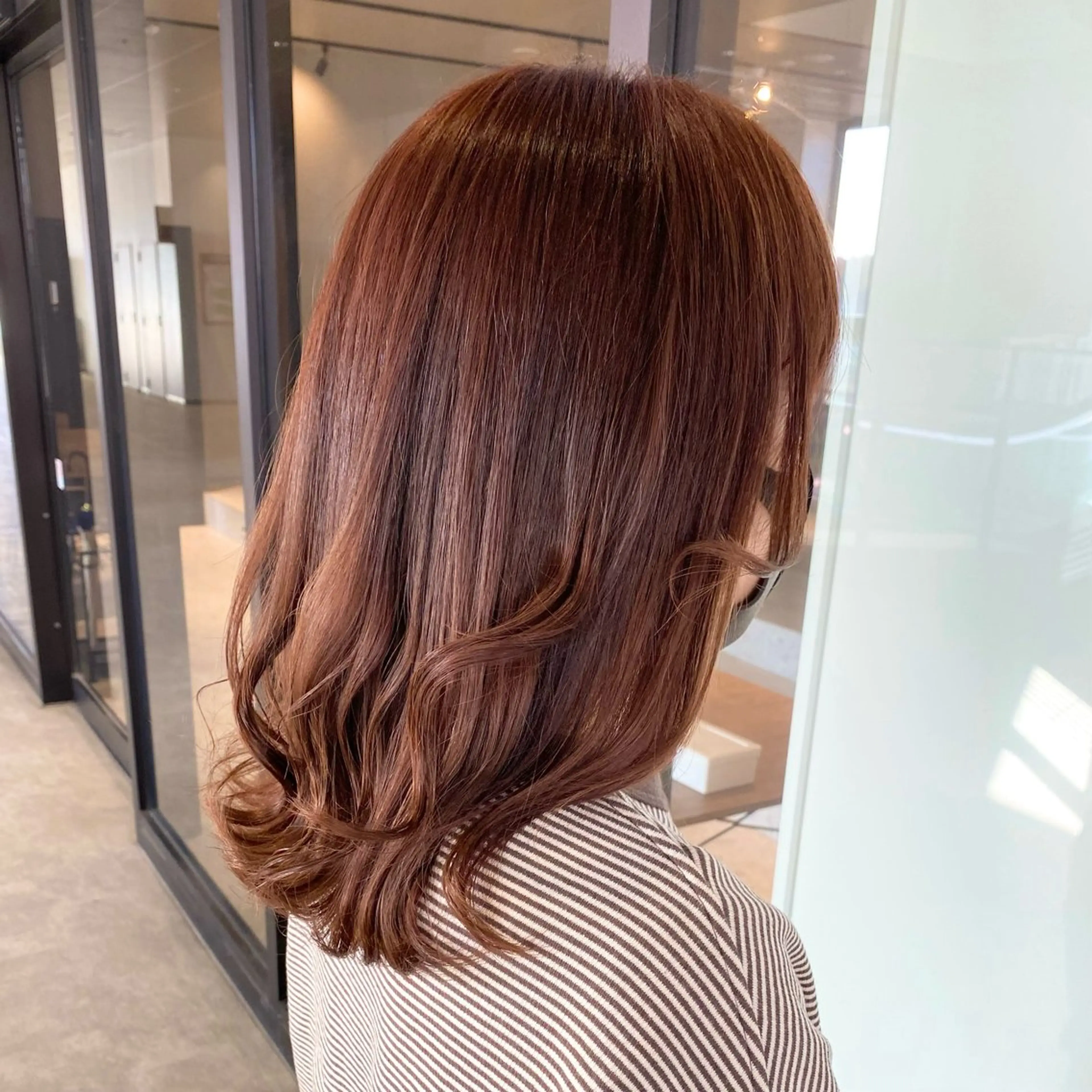 ミディアム カラー Forest. kanako🕊️のヘアスタイル