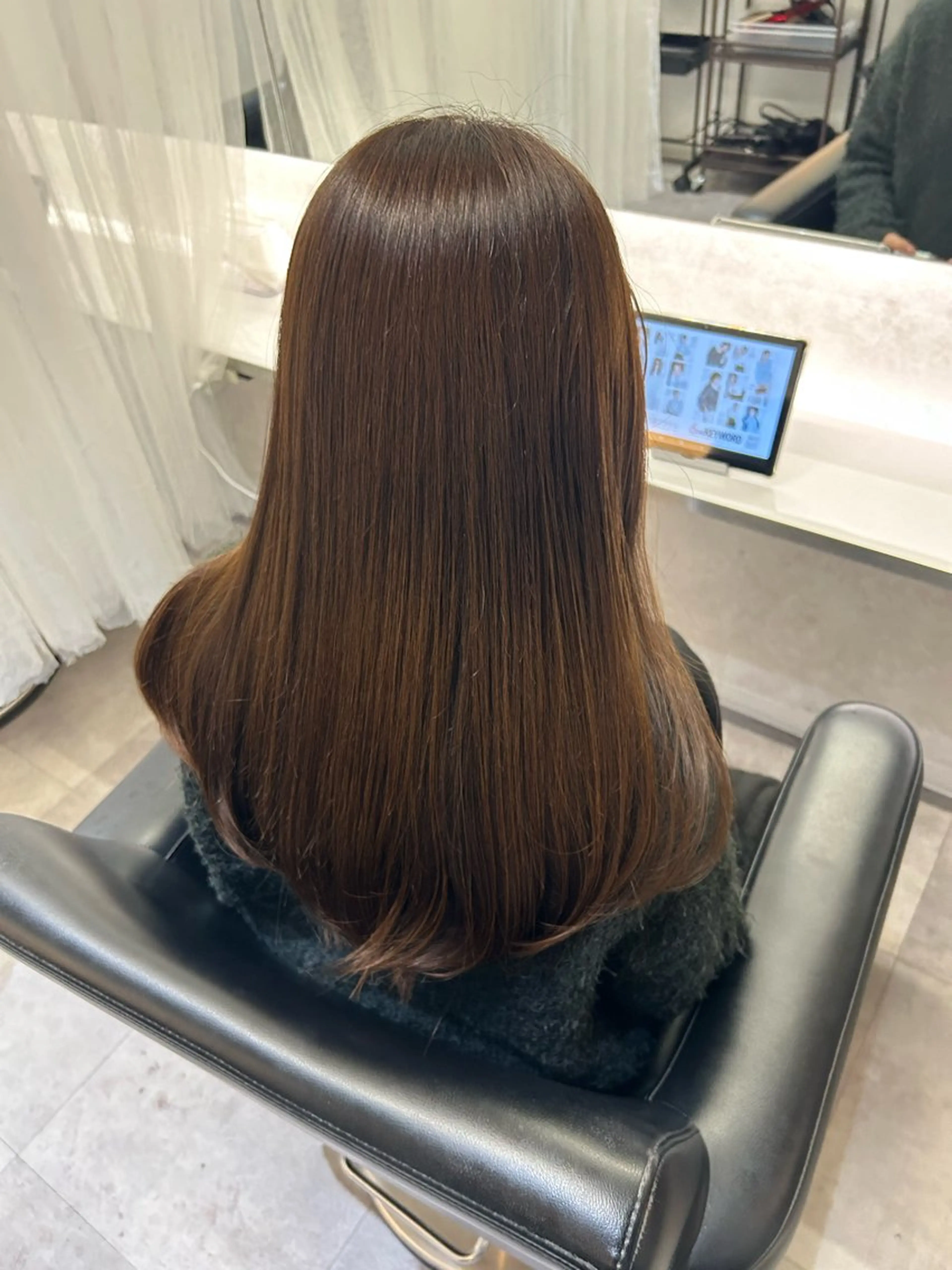カラー anrata所属・桐山 伶惟のヘアスタイル