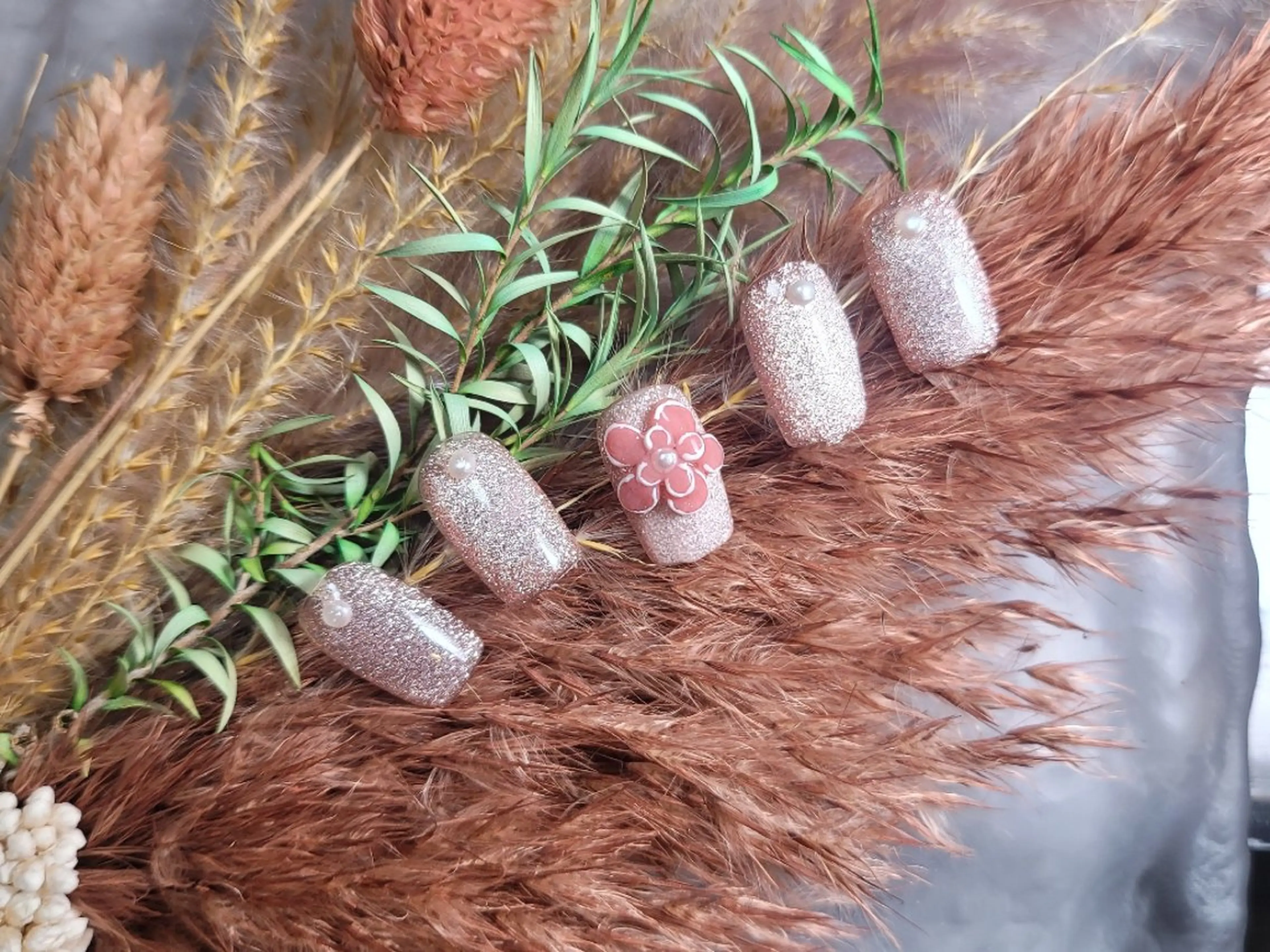 ネイル アートネイル ジェルネイル ハンドネイル Salon-NAKO 🐷shirai🐷のネイルデザイン