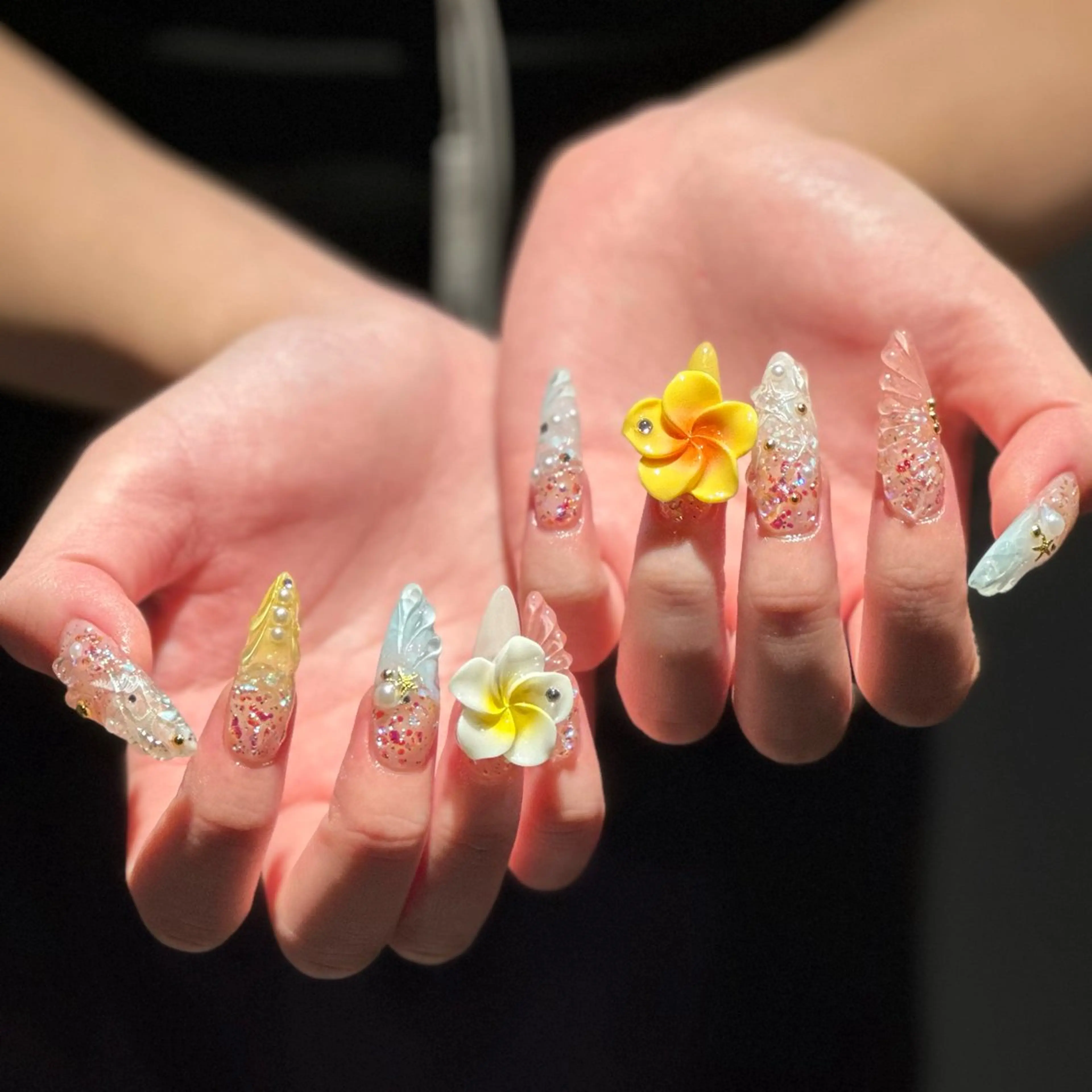 ネイル 長さ出し 持ち込み Lanié yokokawaのネイルデザイン