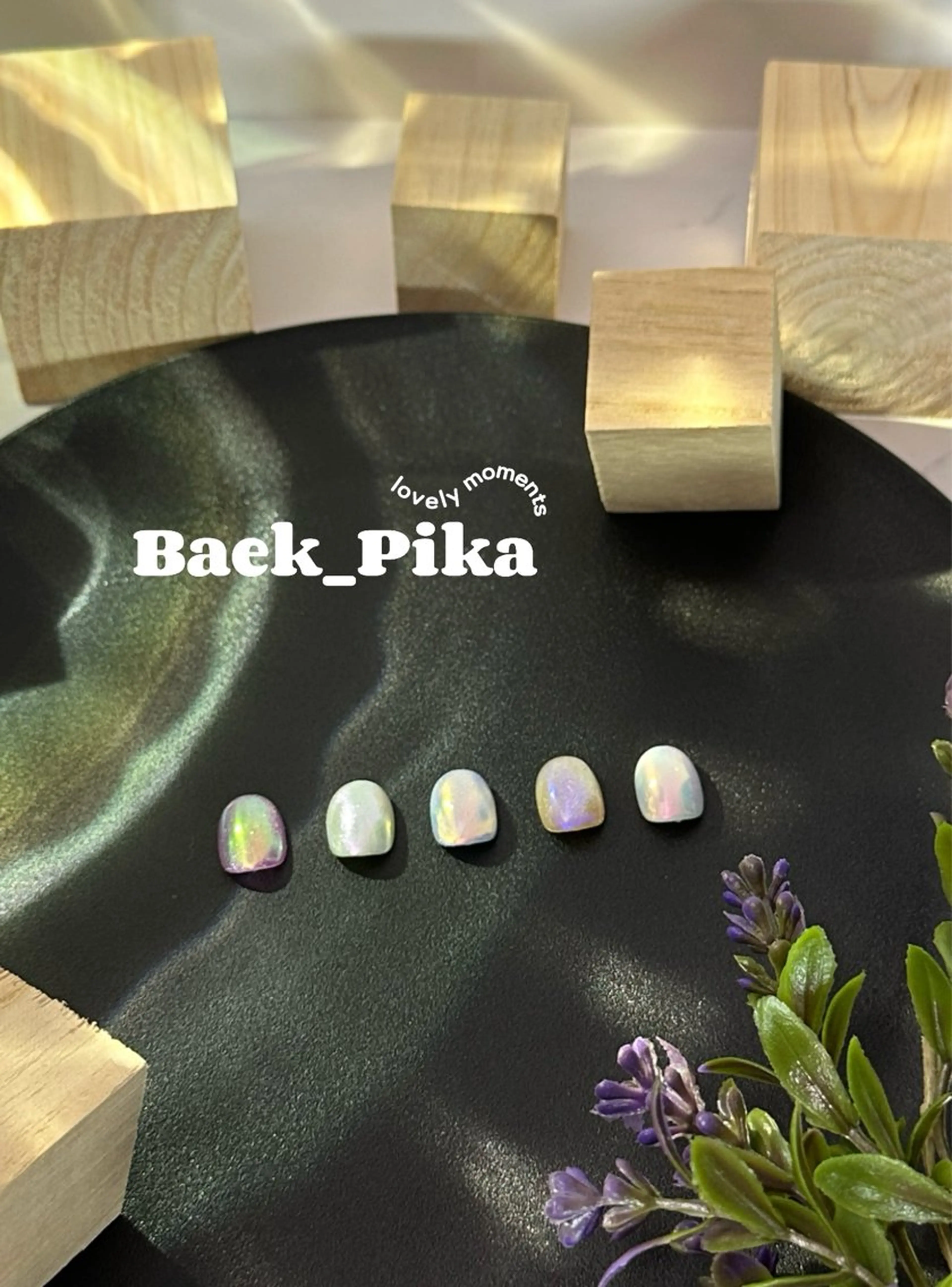 ネイル オーロラネイル マグネットネイル シンプルネイル ハンドネイル ハンドケア LINSTY PIKAのネイルデザイン