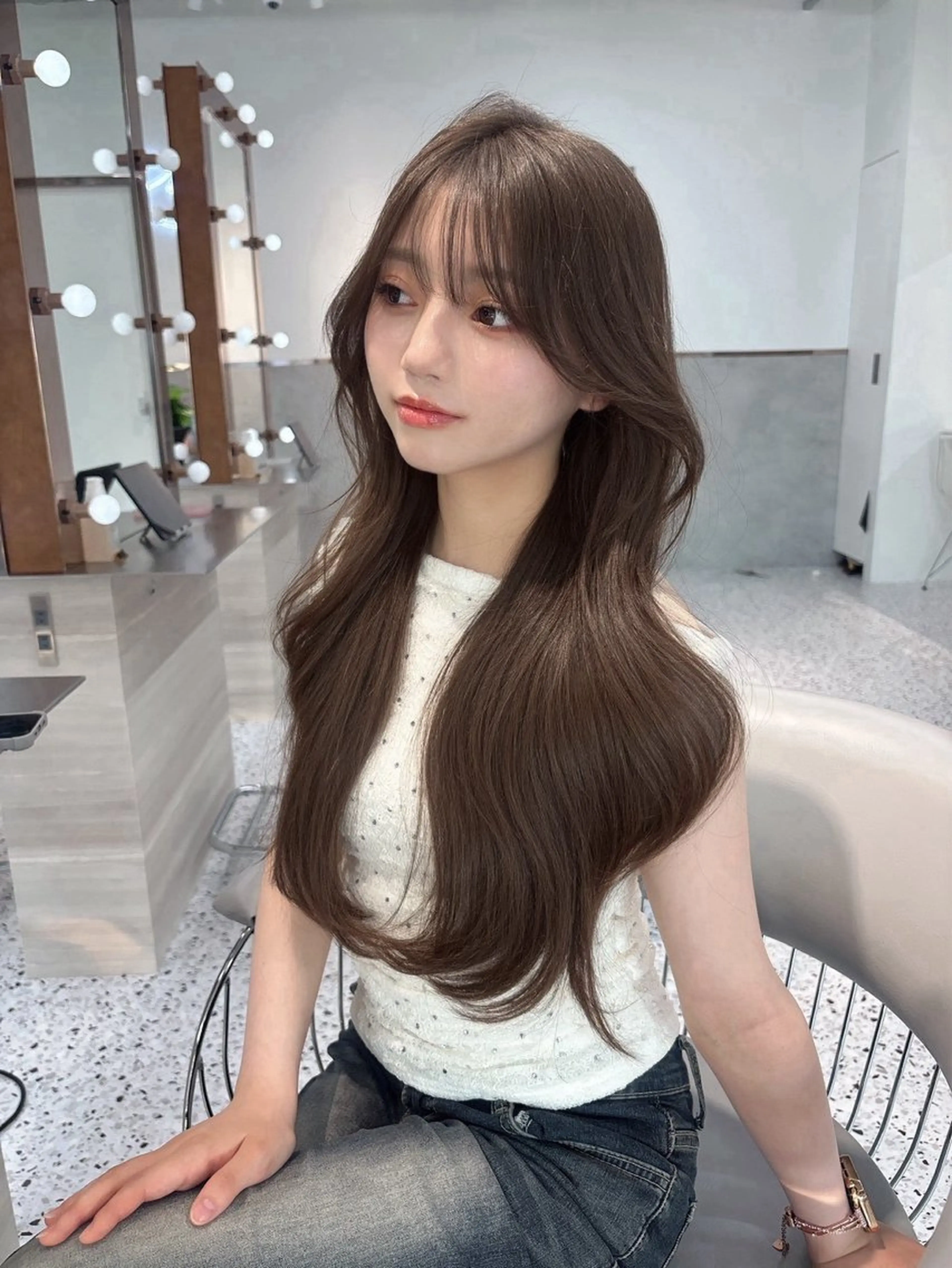 ロング チョコレートブラウン 髪質改善 レイヤーカット トリートメント カット ヘアカラー 🎀透明感ブラウ ンshizuka🎀のヘアスタイル