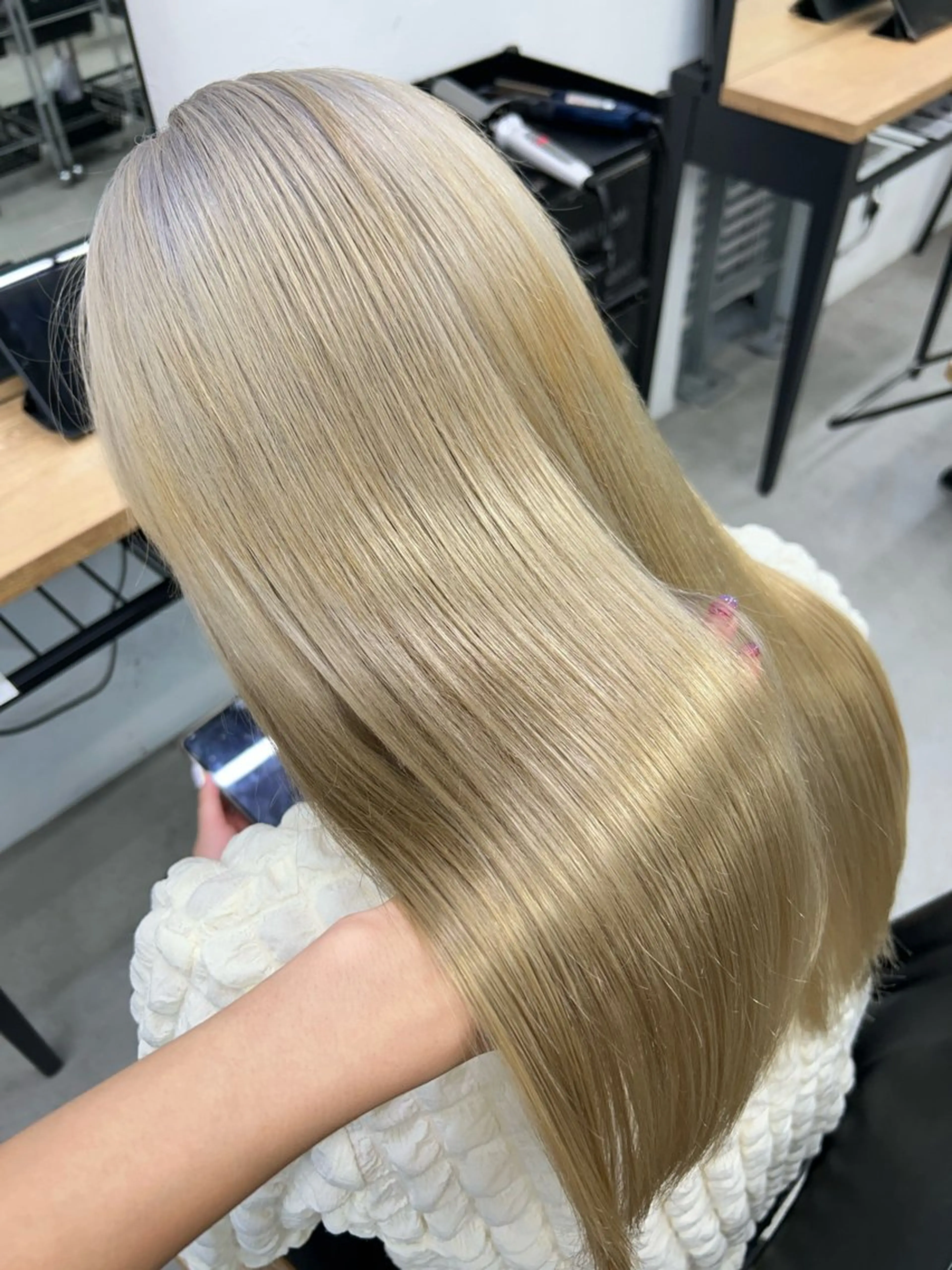 セミロング カラー ブロンド カット ヘアカラー トリートメント 🧸艶々韓国ヘア 🧁mizunaのヘアスタイル