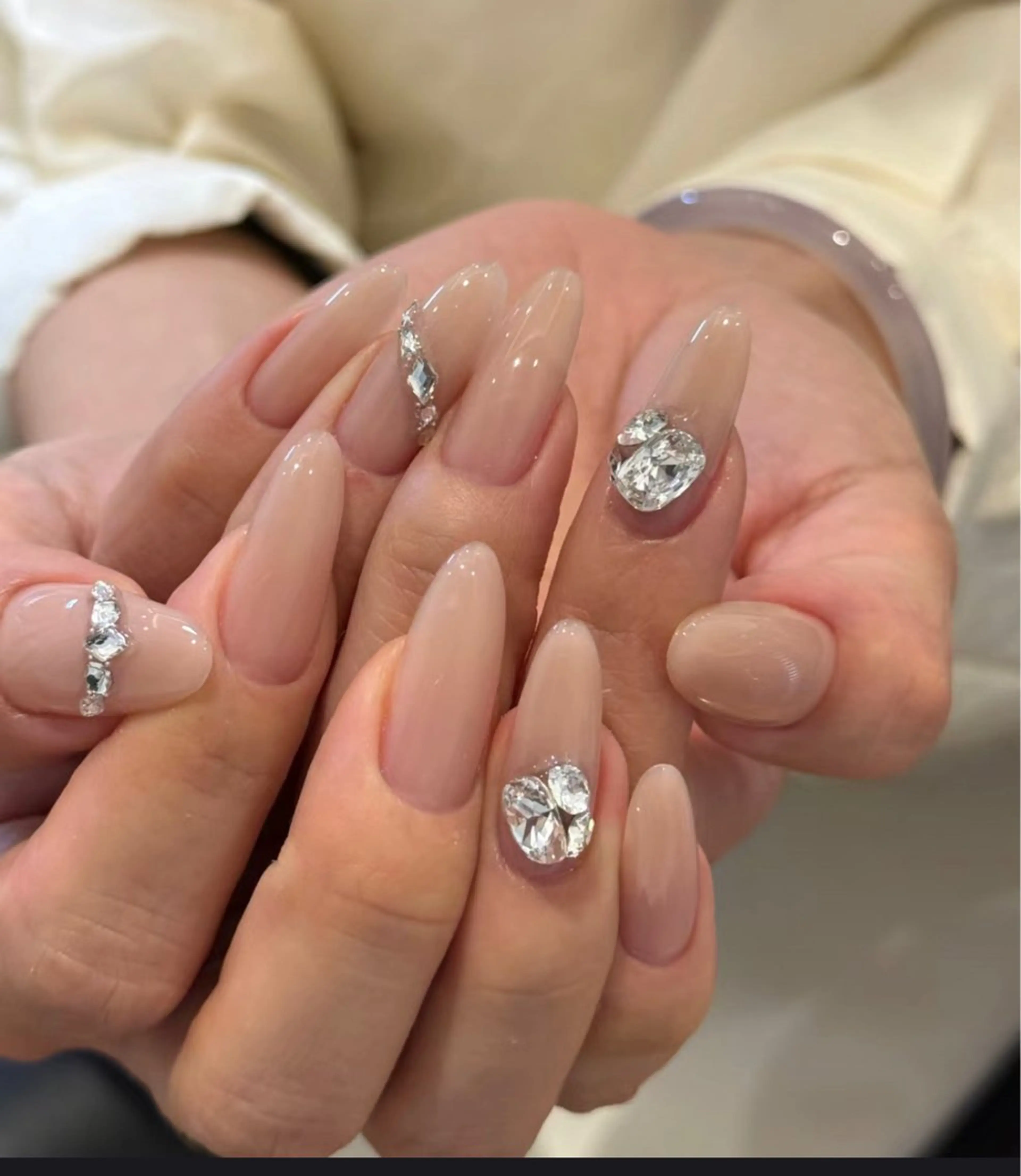 ネイル ハンドネイル ハンドケア 🍑 momo_nailのネイルデザイン