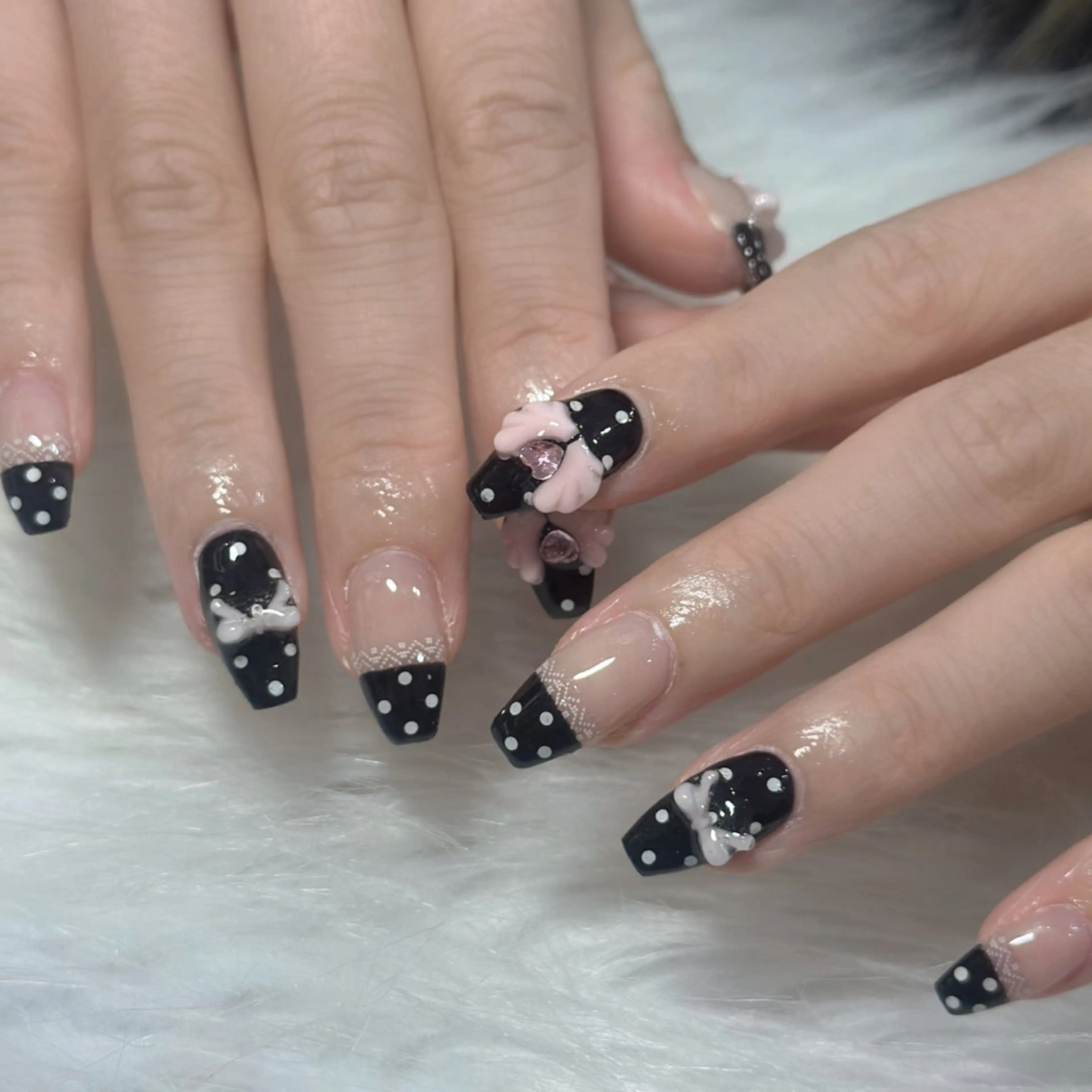 ネイル ハンドネイル LAVISH nanamiのネイルデザイン