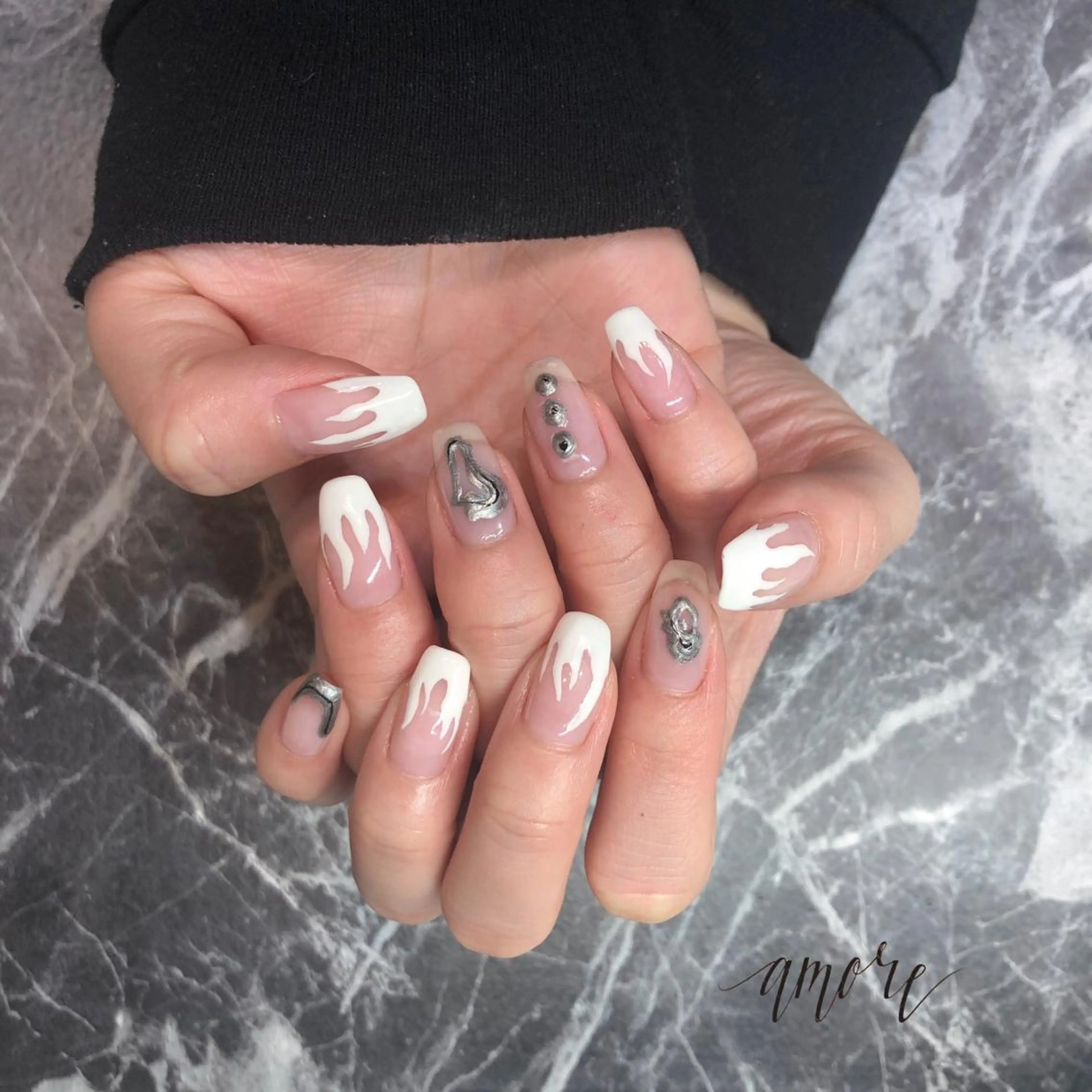 ネイル クリアネイル ジェルネイル ニュアンスネイル You kyehwaのネイルデザイン