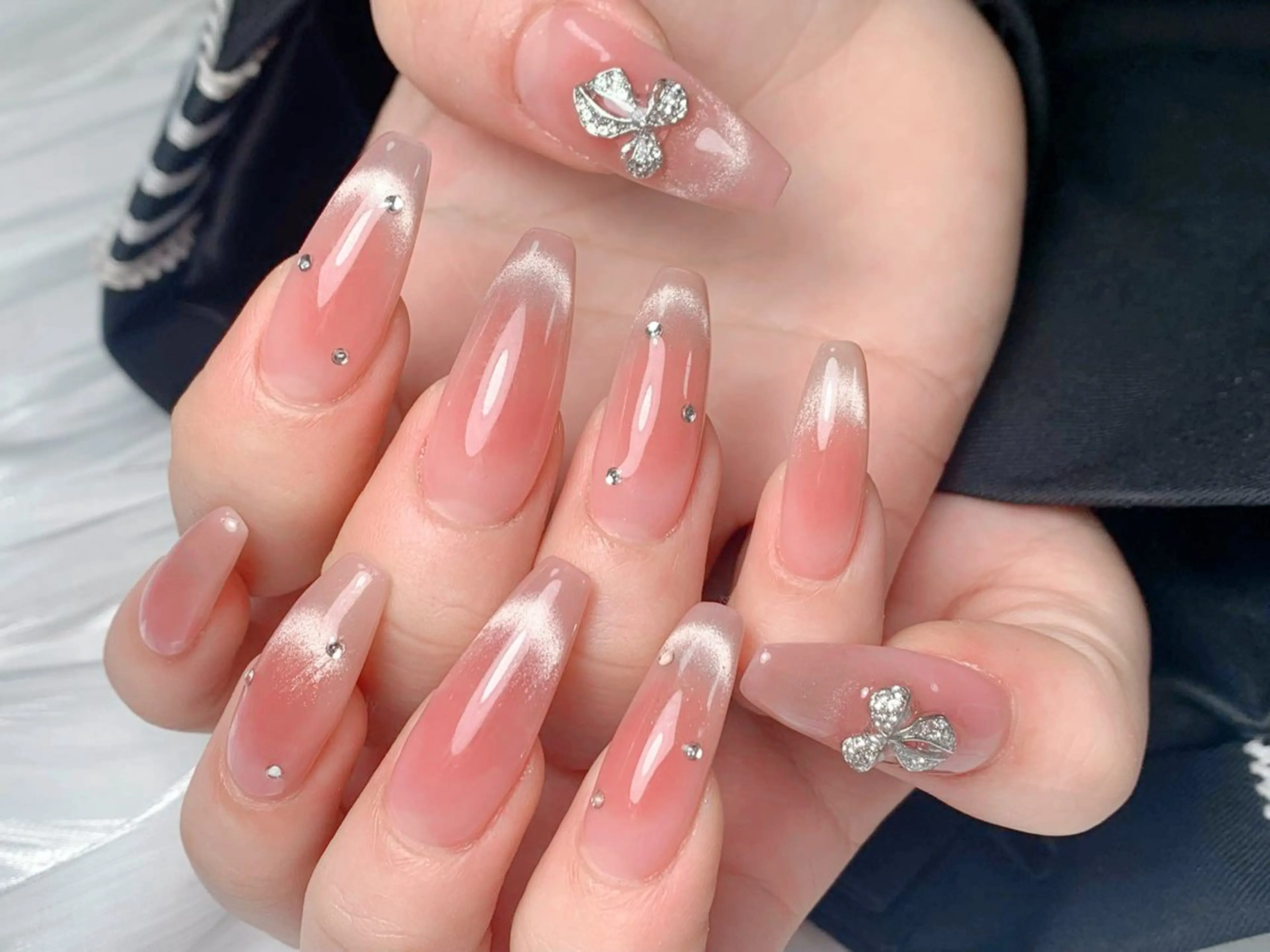 ネイル ハンドネイル ハンドケア 小林 凛のネイルデザイン