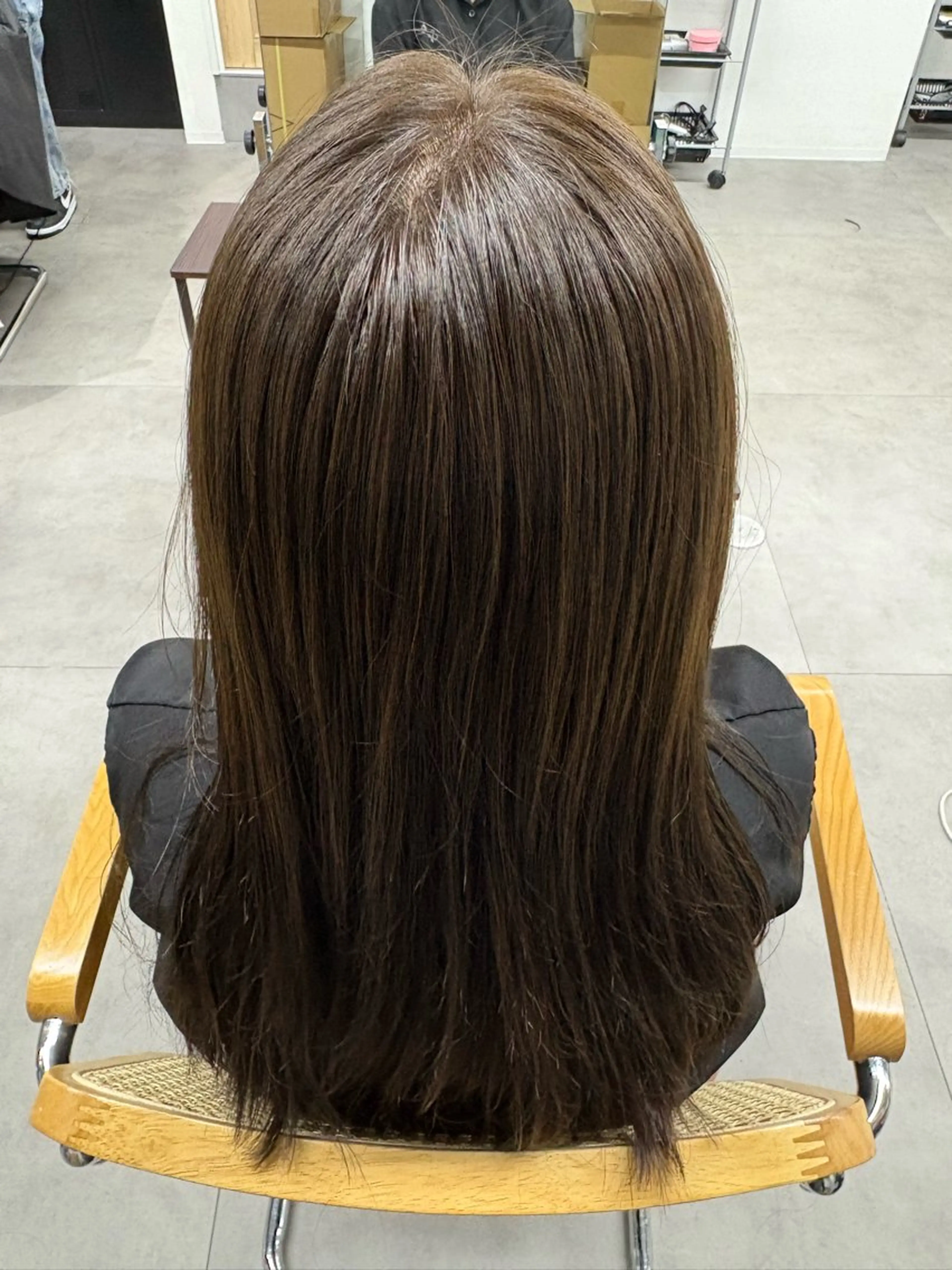 ミディアム KOHEI/ブリーチ •縮毛矯正モデル募集のヘアスタイル