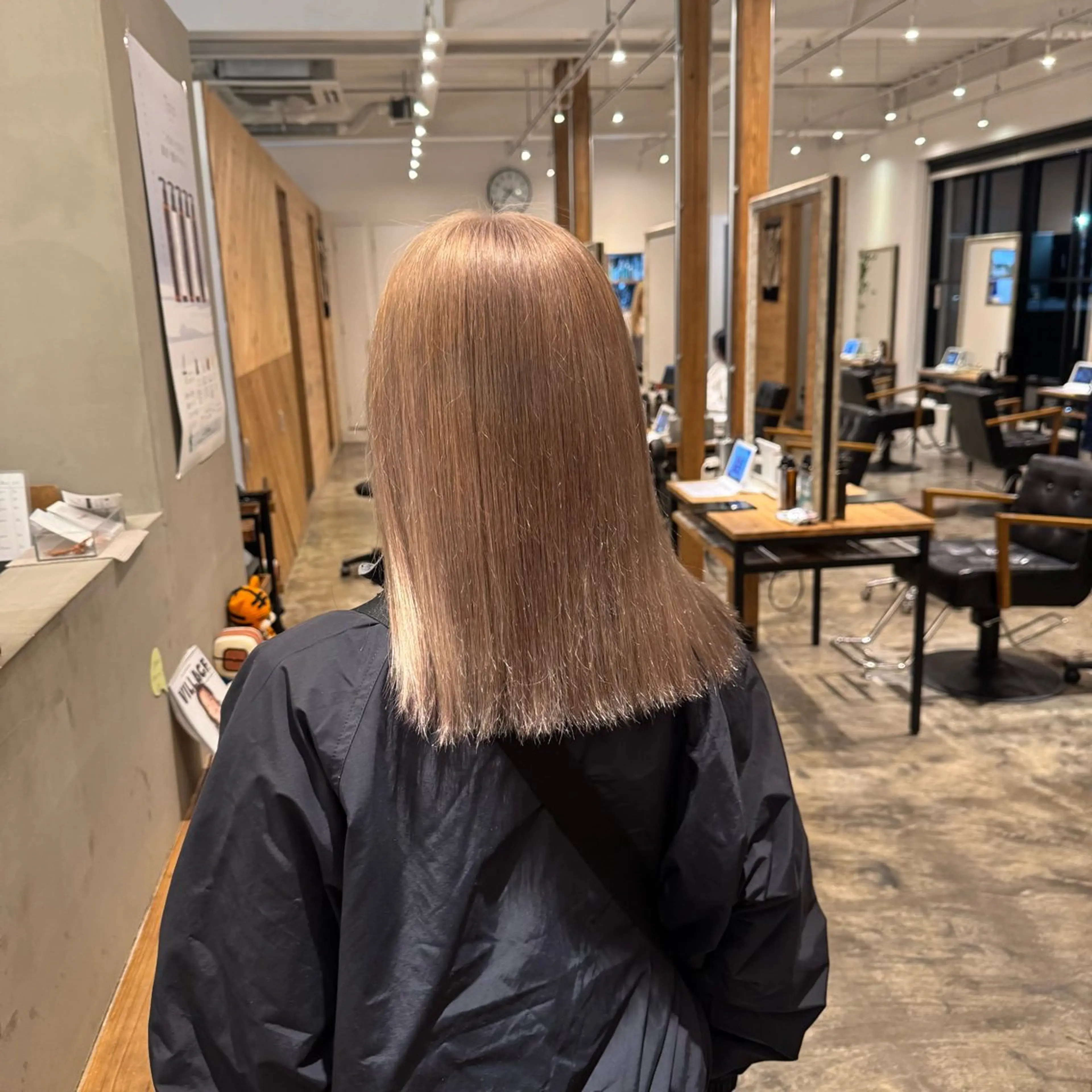 カラー ブロンド ヘアカラー ブリーチカラー特化 🥀KAITO🥀のヘアスタイル