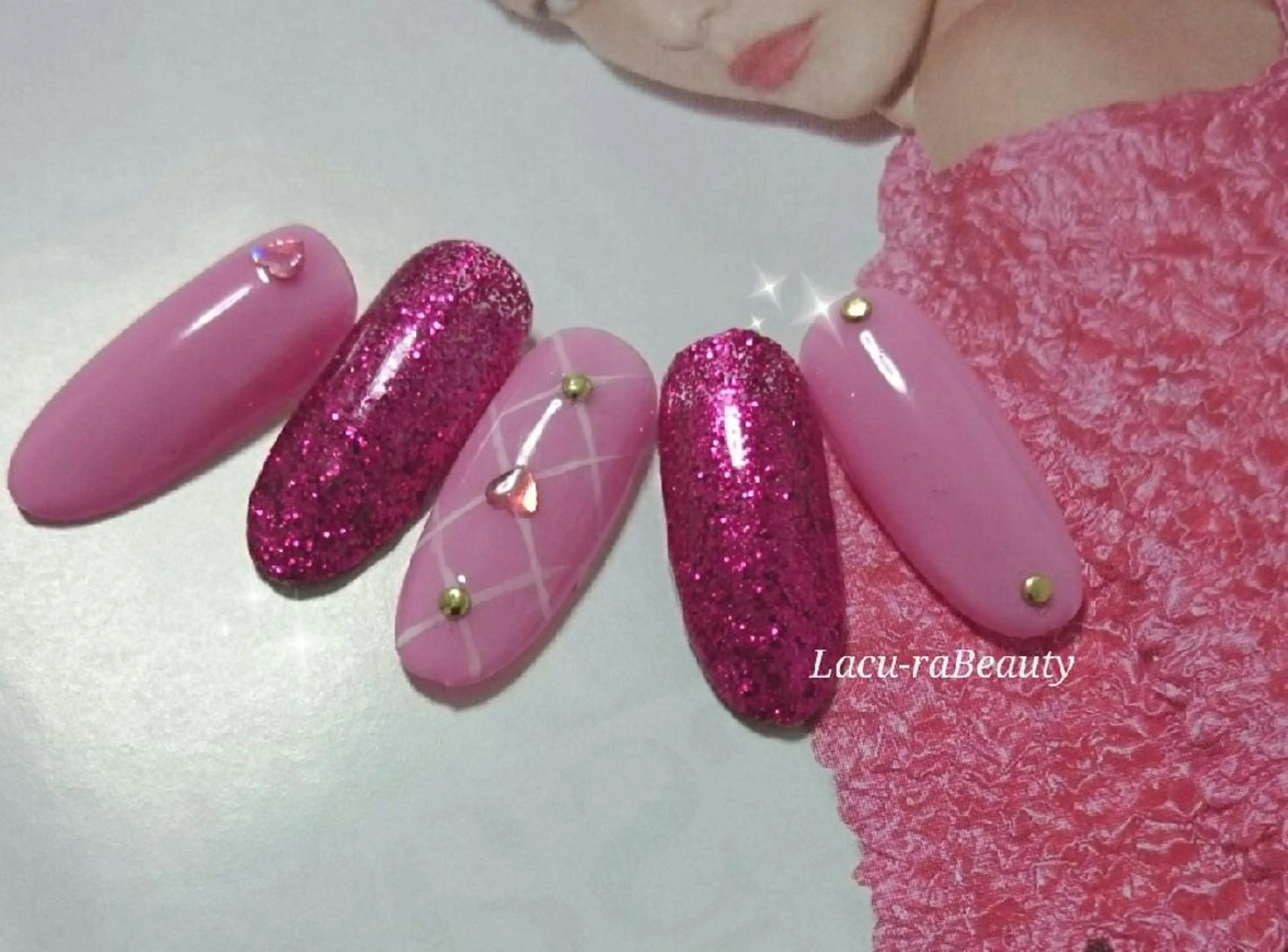 ネイル 小顔と腸の専門店 ラクーラビューティのエステ・リラクイメージ