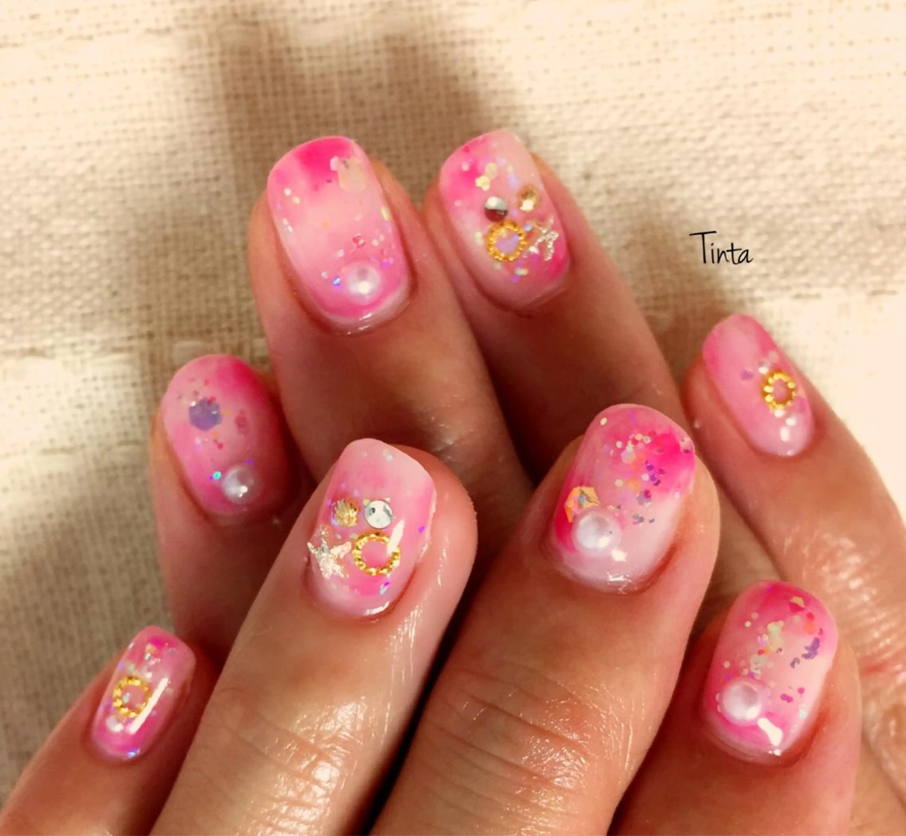 ネイル ピンク 夏ネイル ネイルサロン ティンタ所属・馬場 典子のネイルデザイン