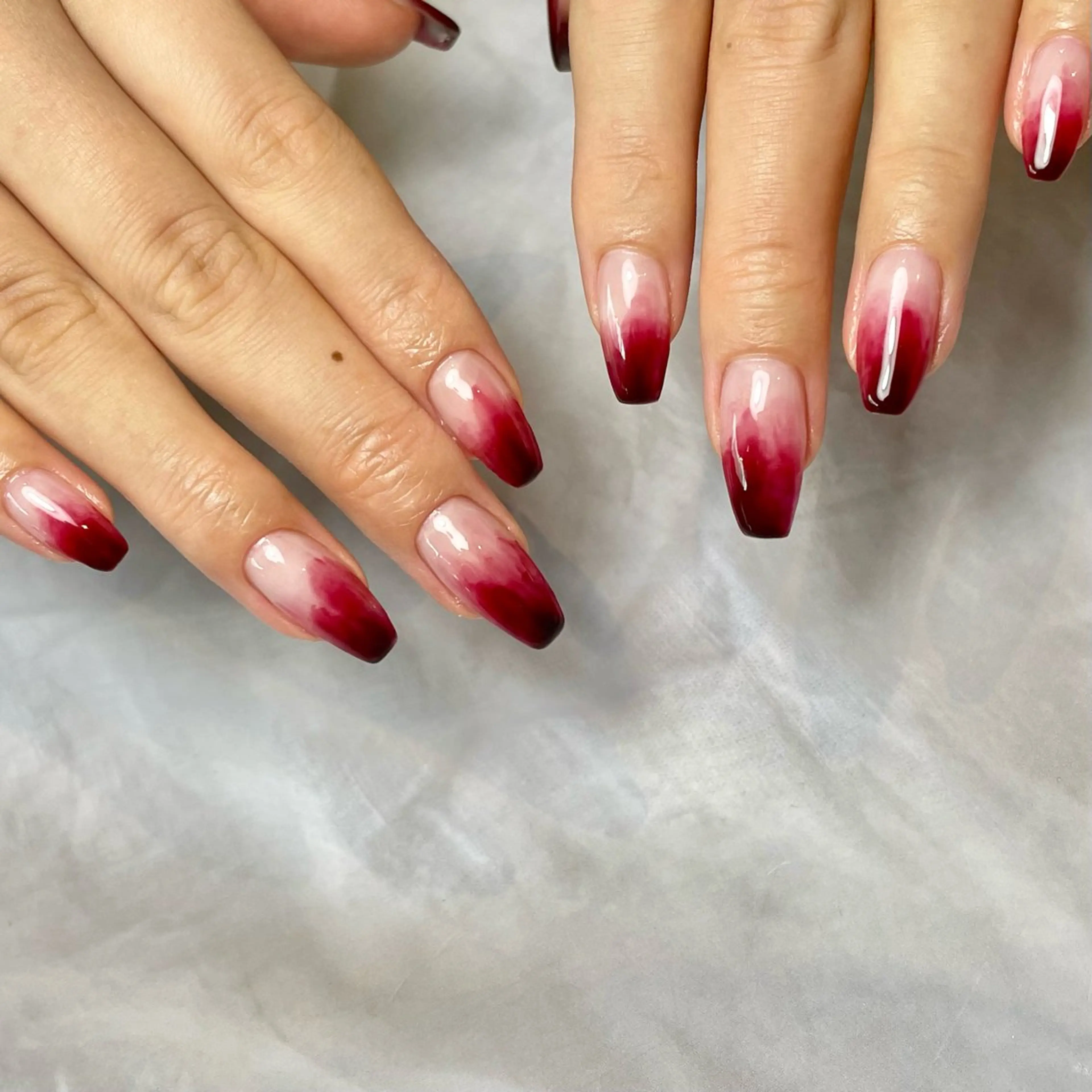 ネイル 持ち込み 赤色 ハンドネイル Reflection marikoのネイルデザイン