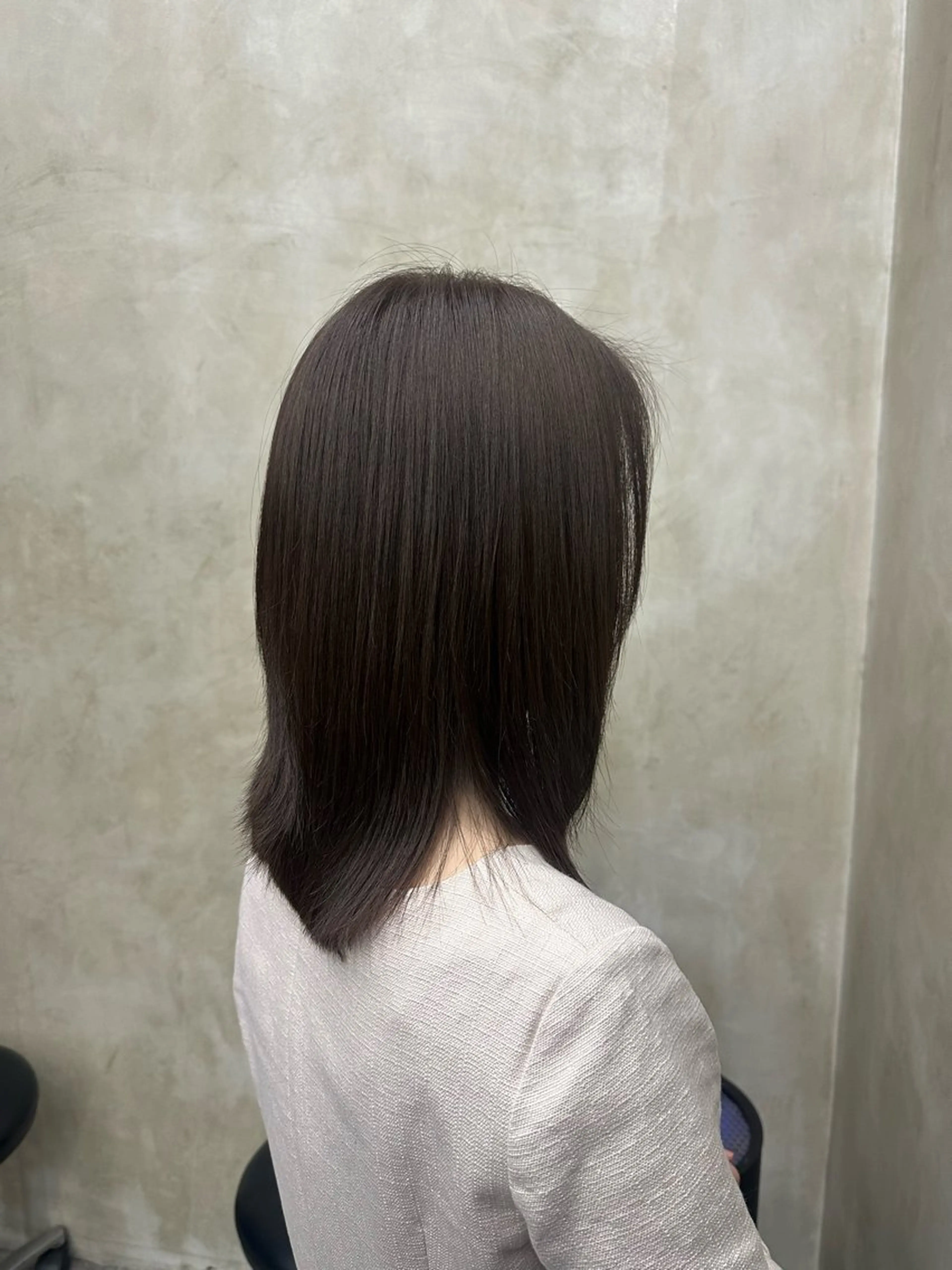 カラー 西 美羽のヘアスタイル