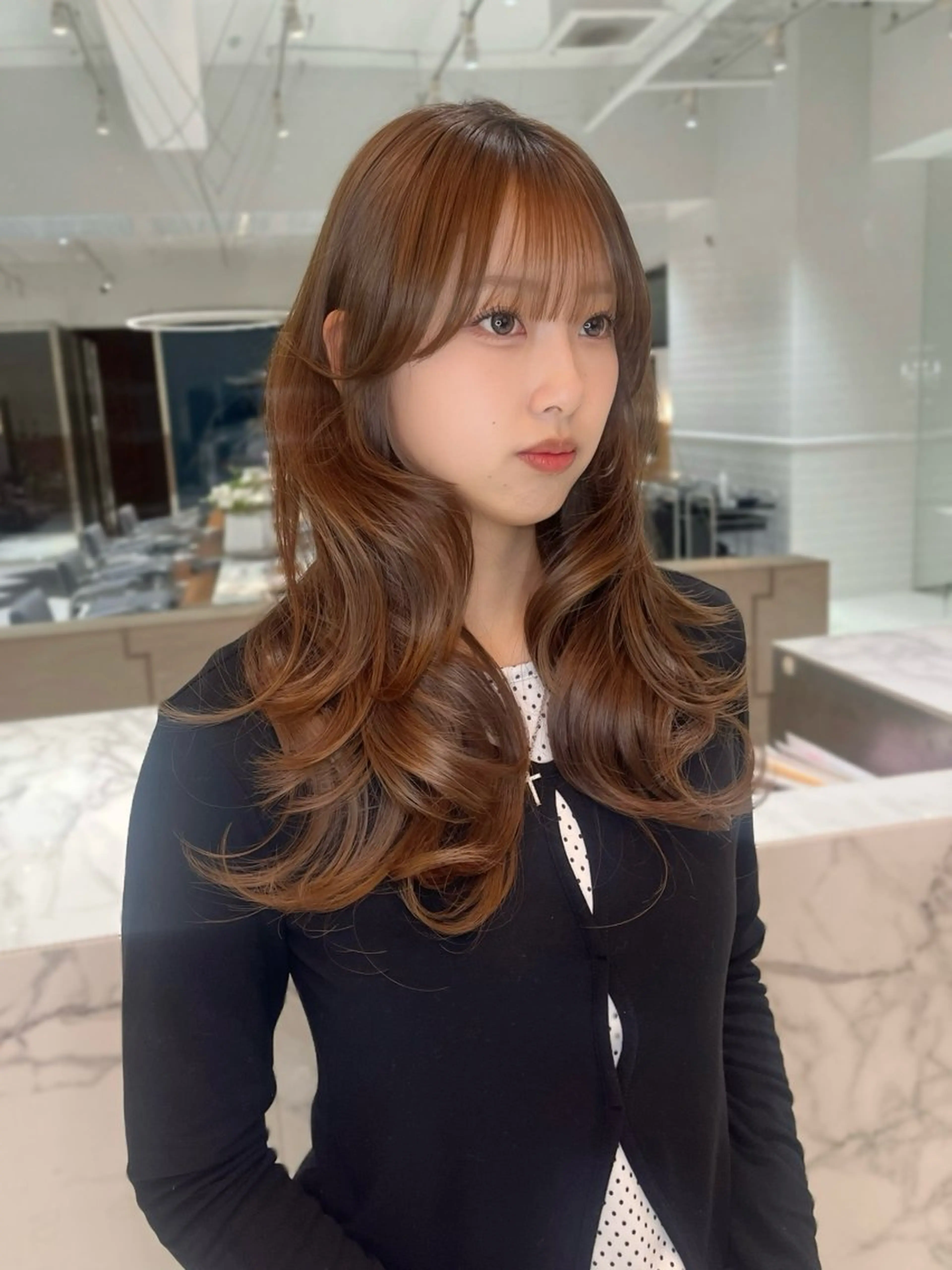 ロング くびれヘア レイヤーカット カット トリートメント haruna .のヘアスタイル