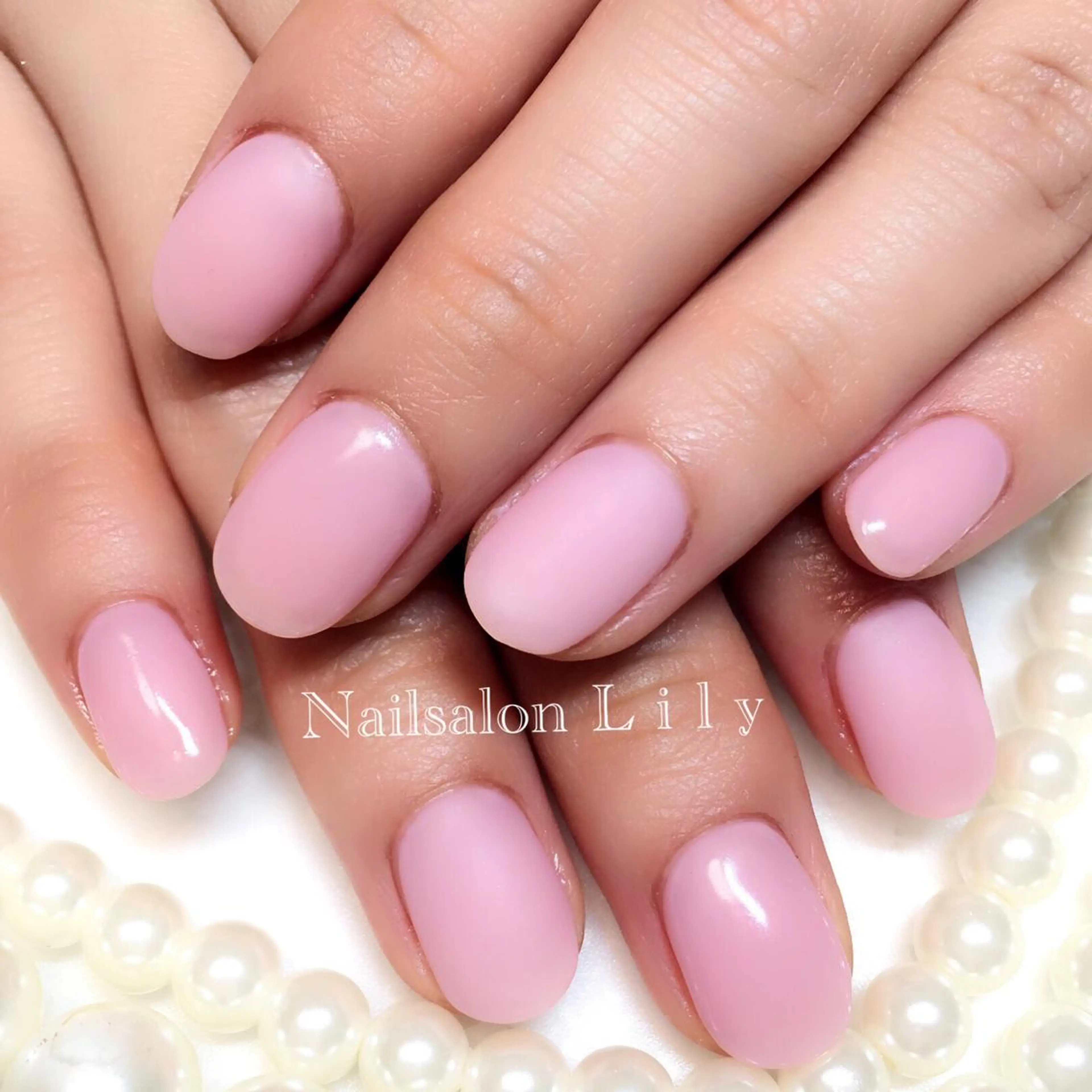 ネイル マットネイル Nailsalon Lilyのネイルデザイン