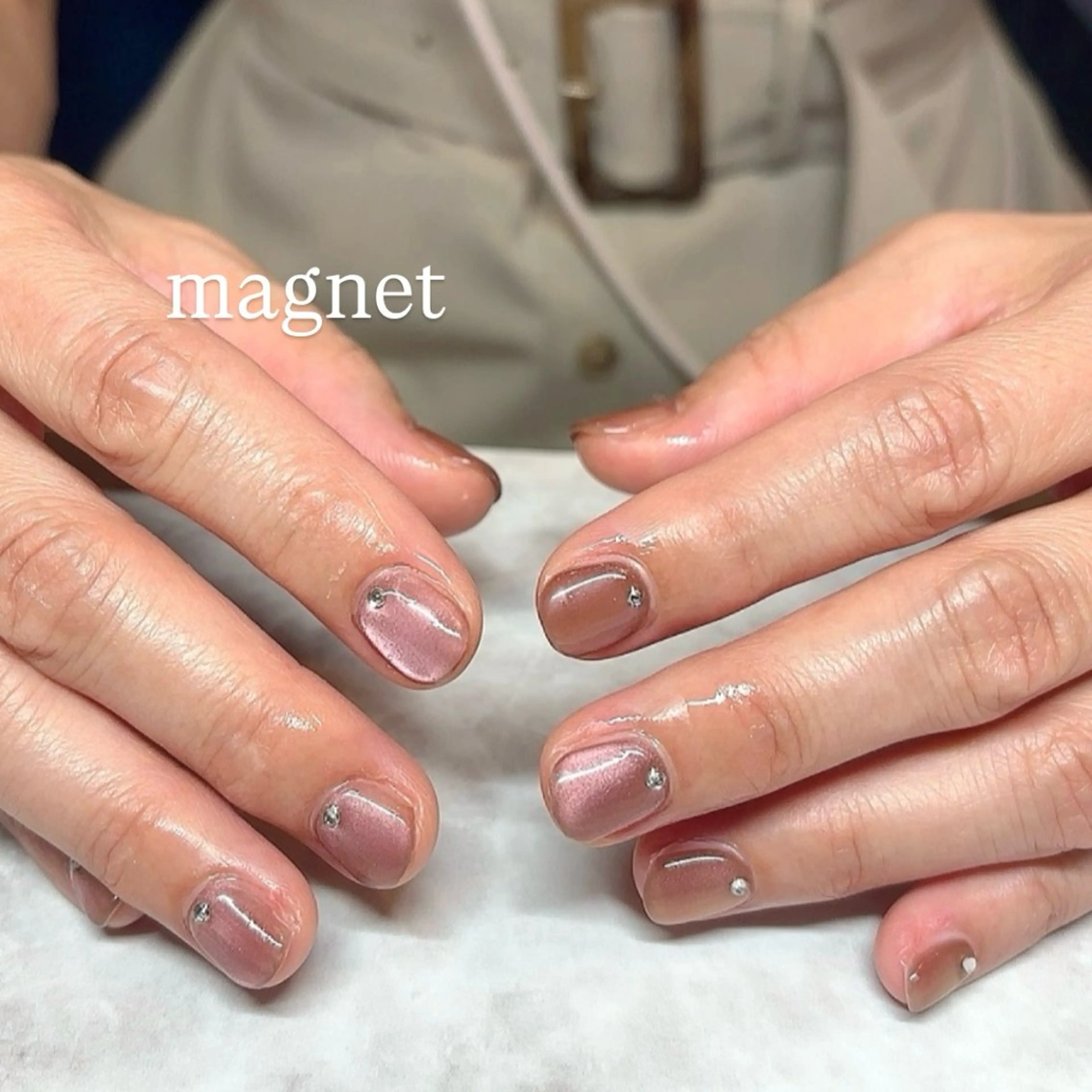 ネイル アートネイル マグネットネイル ハンドネイル Salon Femme  鶴見所属・haruka🌒 femmeのネイルデザイン