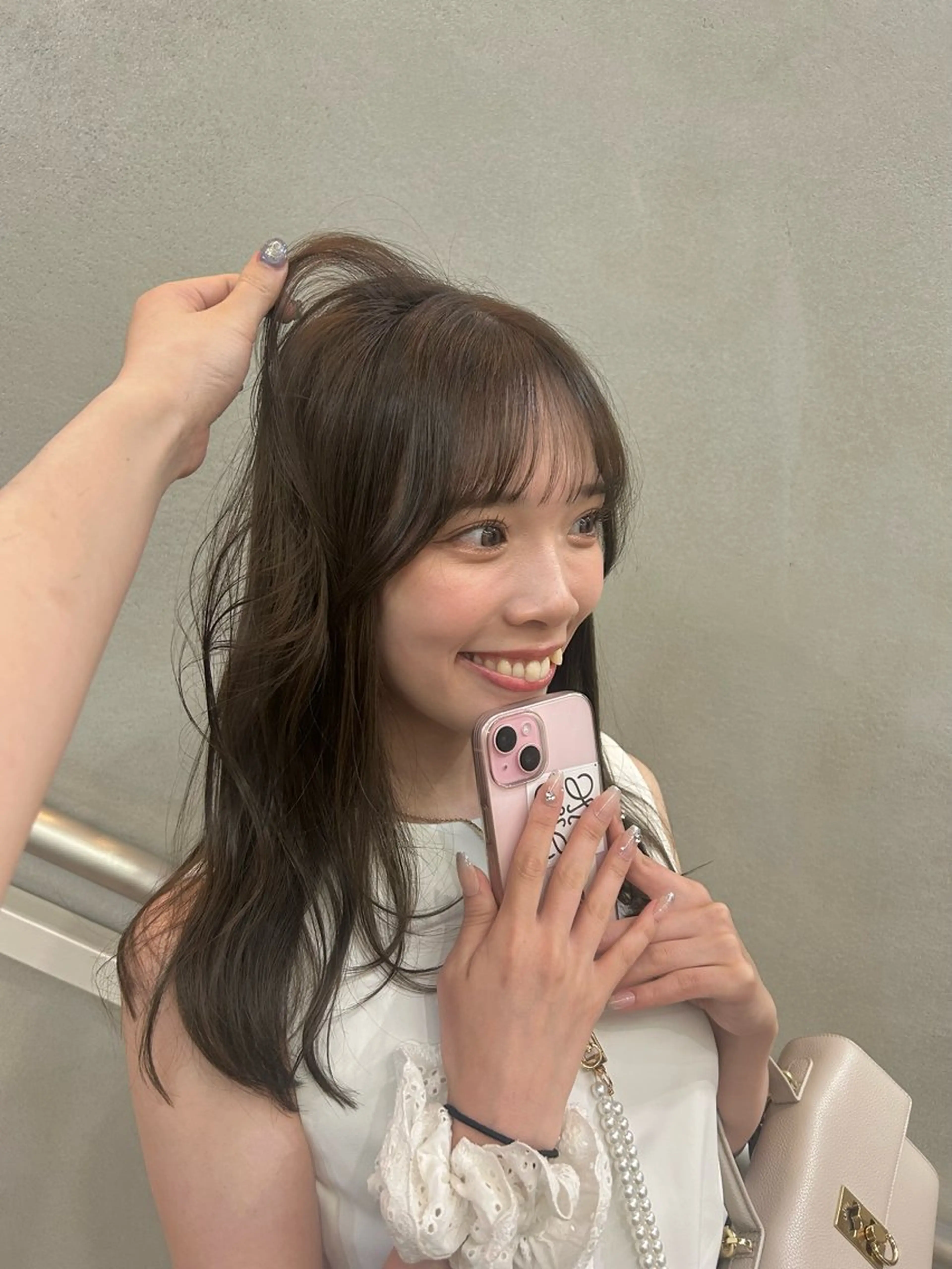 セミロング カラー ベージュカラー ブリーチ ブリーチなしカラー 艶髪に✧ / 透明感 カラー / 冨成のヘアスタイル