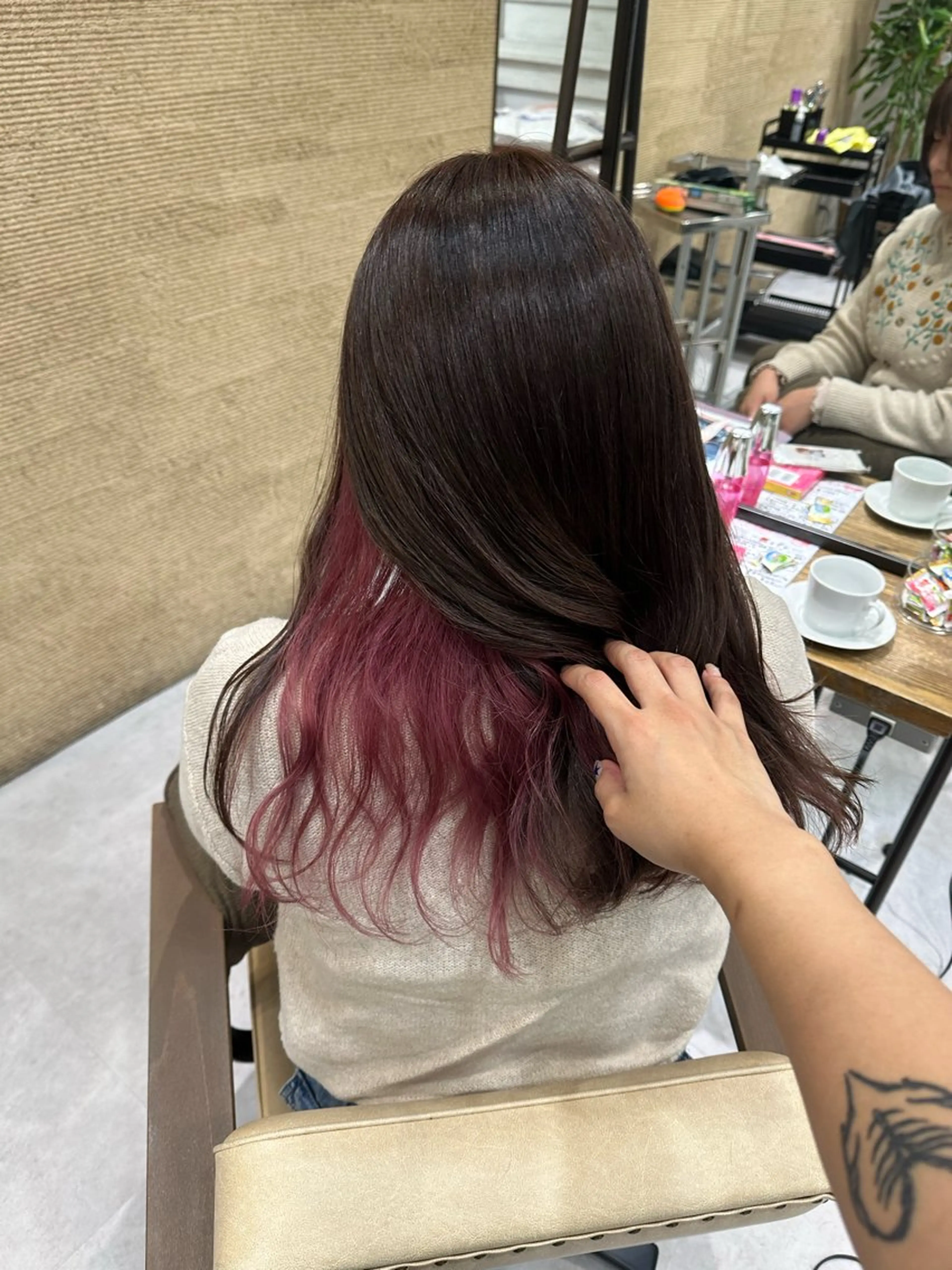 ロング カラー 髪質改善AUSTIN登戸所属・野村 一花 / 暖色 カラー / Wカラーのヘアスタイル