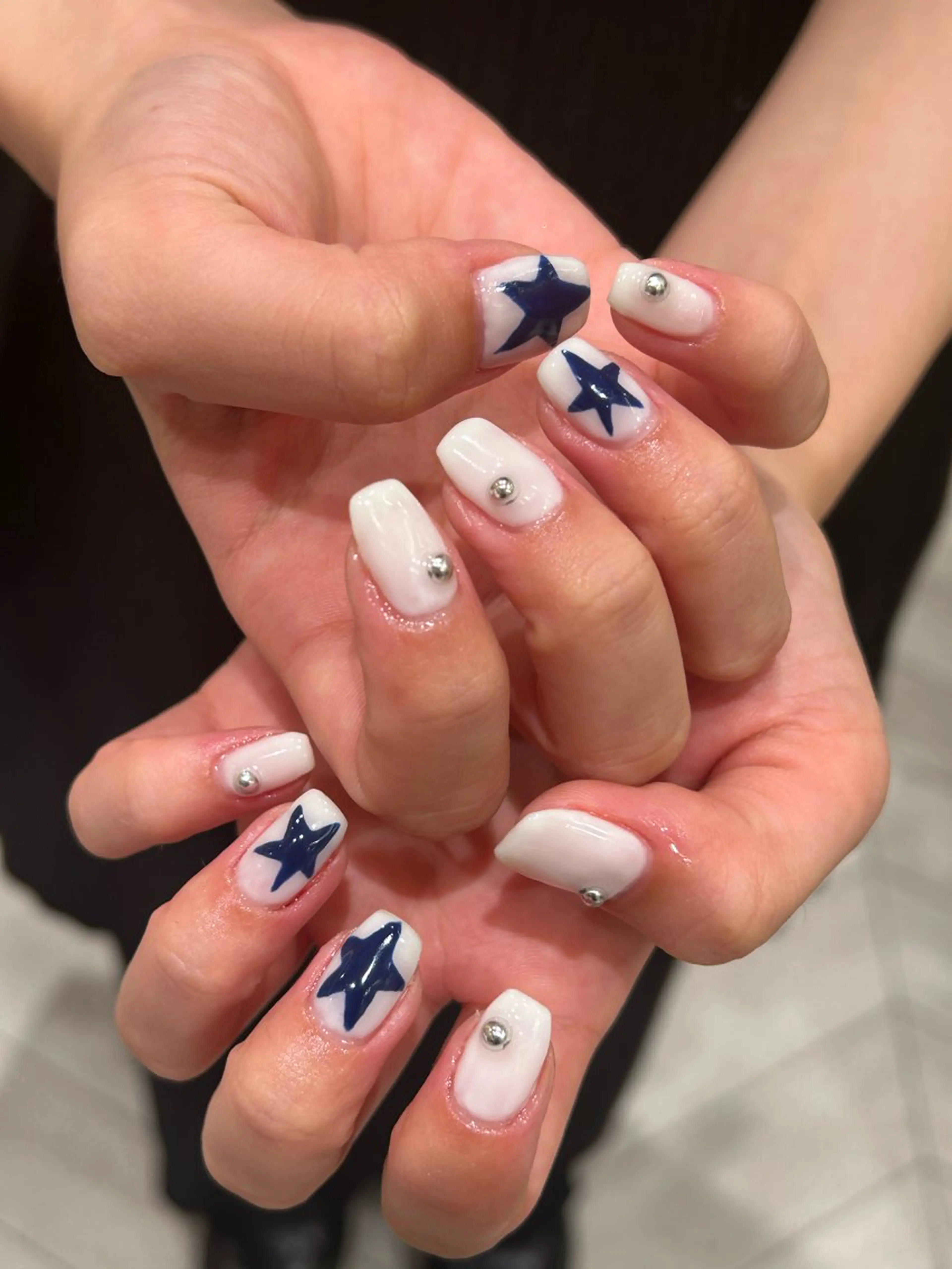 ネイル ꪆৎ平行アーチ ྀི ワカナの眉毛・アイブロウイメージ