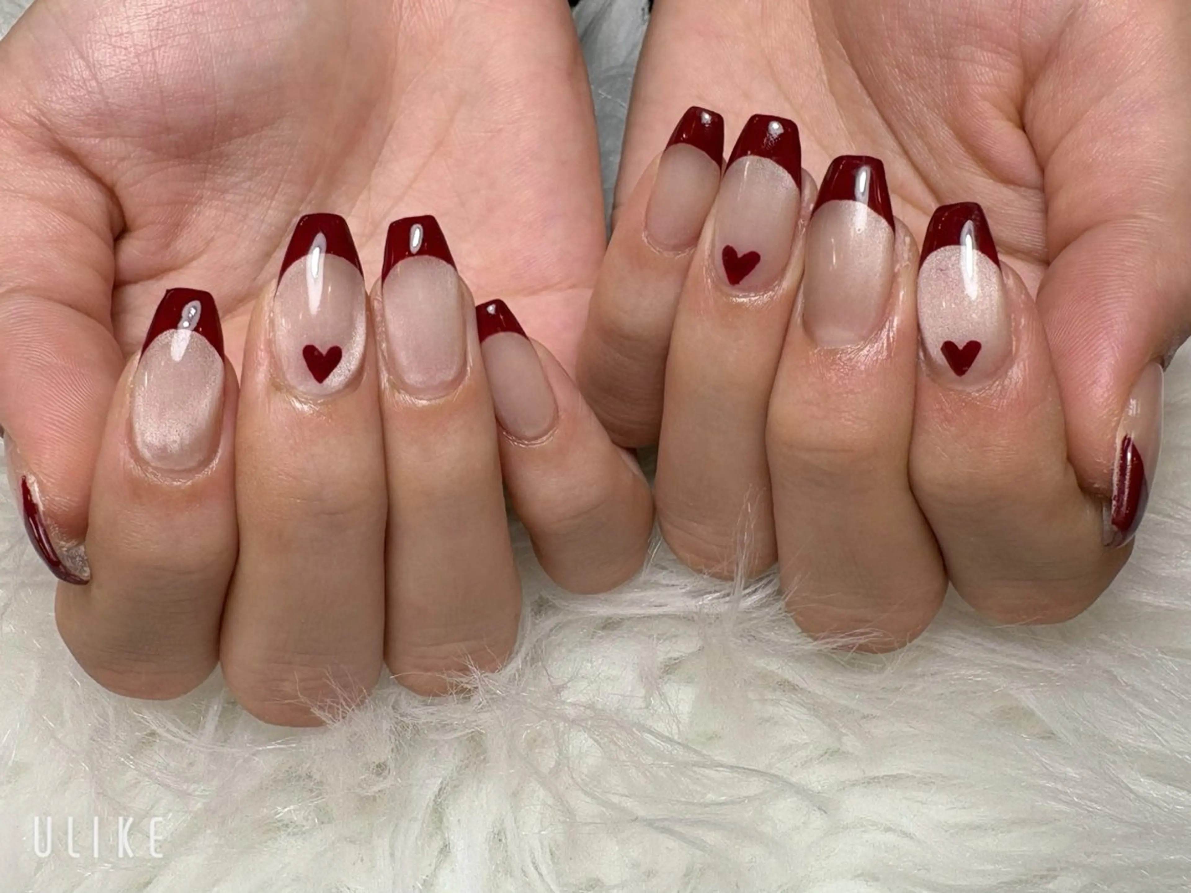 ネイル フレンチネイル マグネットネイル ハンドネイル ハンドケア peTiT sayakaのネイルデザイン