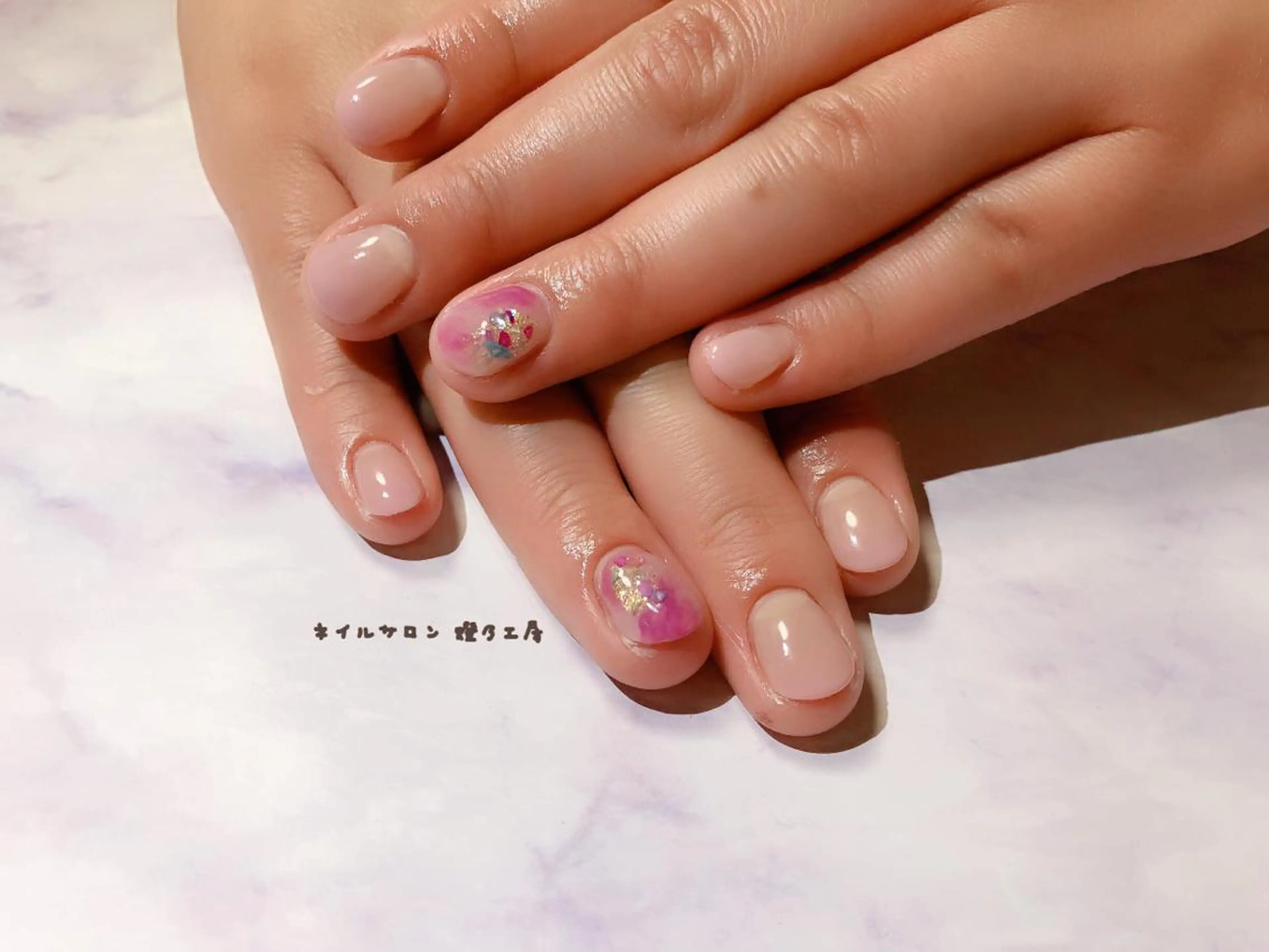 ネイル 伊藤 美里のネイルデザイン