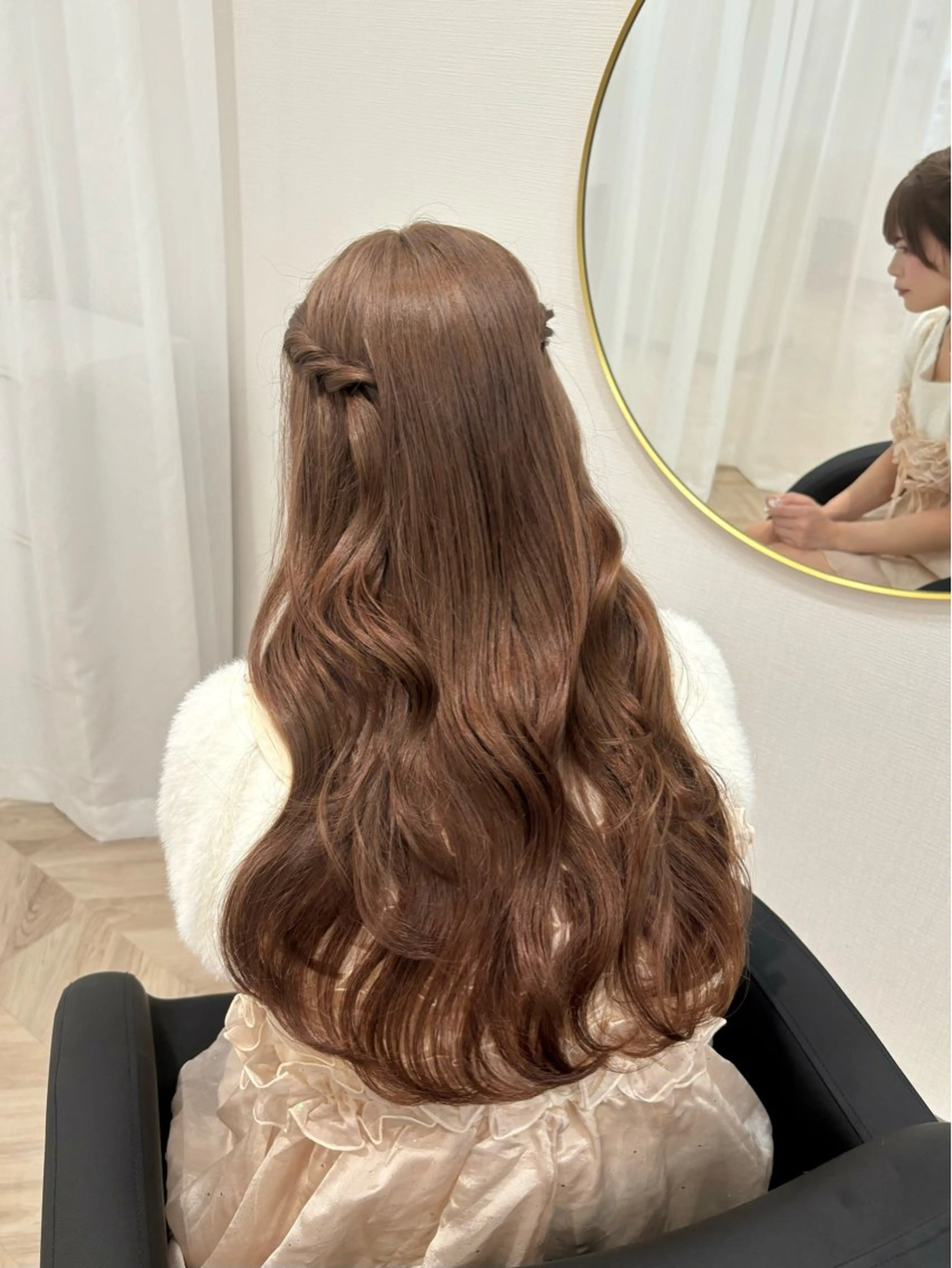 ロング ヘアアレンジ ヘアセット 𝒎𝒐𝒆🩰 名駅/ヘアメ/暖色♡のヘアスタイル