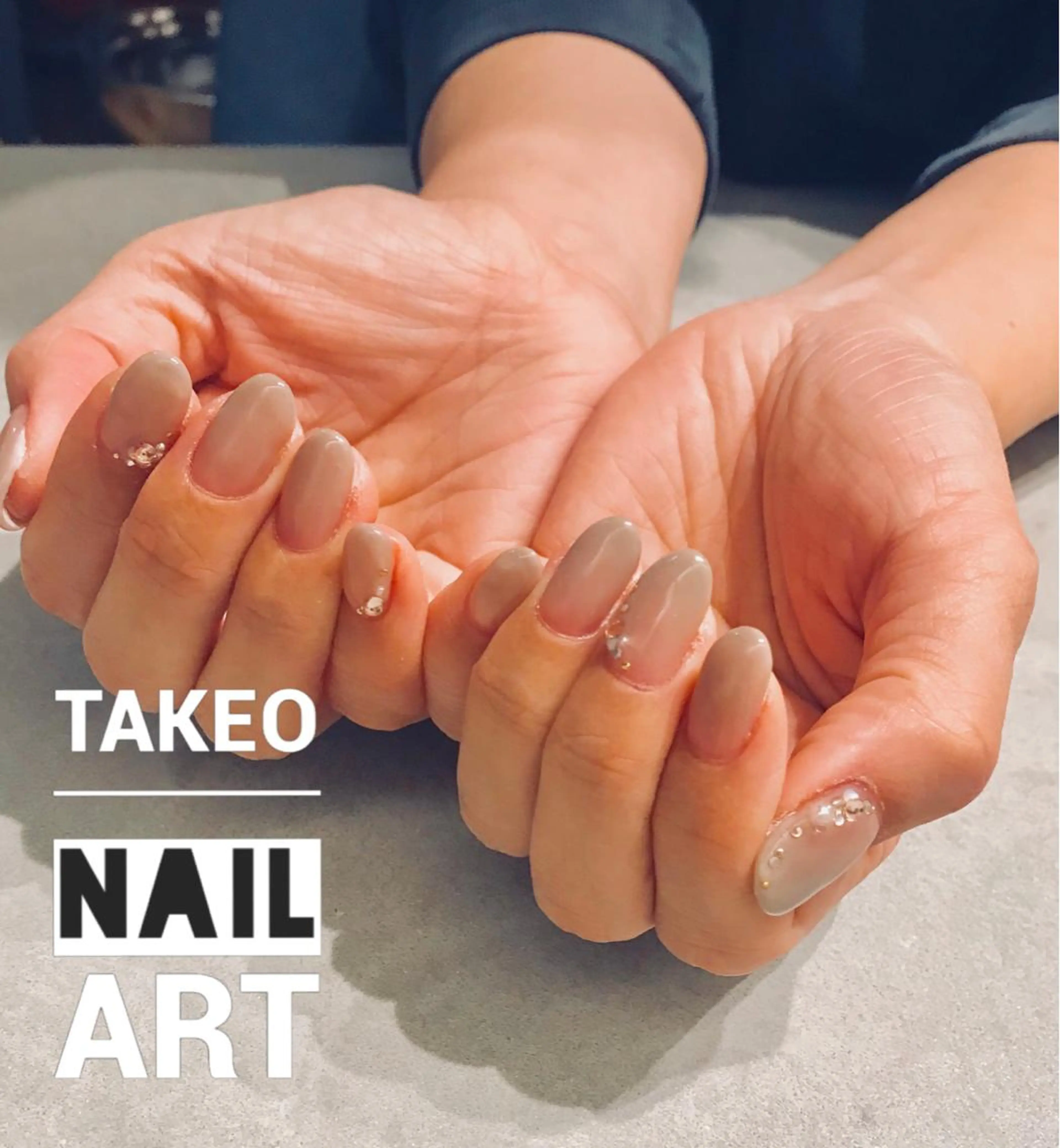 ミディアム ネイル シンプルネイル nail&eye Aoのマツエク・マツパデザイン