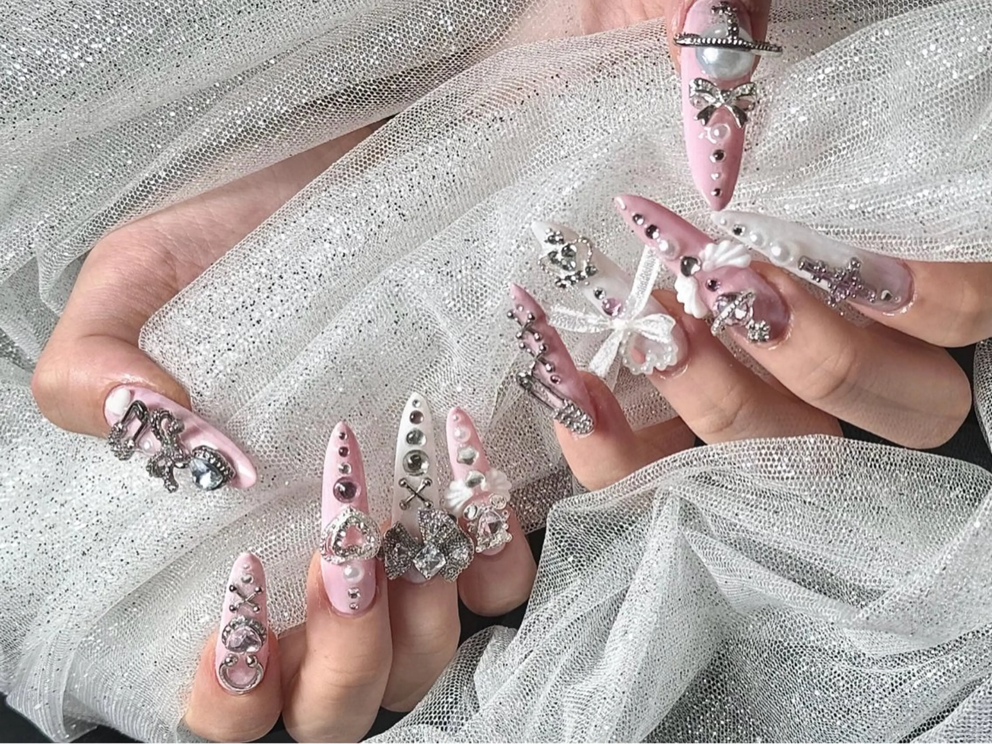 チップ長さ出しワンカラーパーツつけ放題9990 【初回ソフトオフ無料】の写真