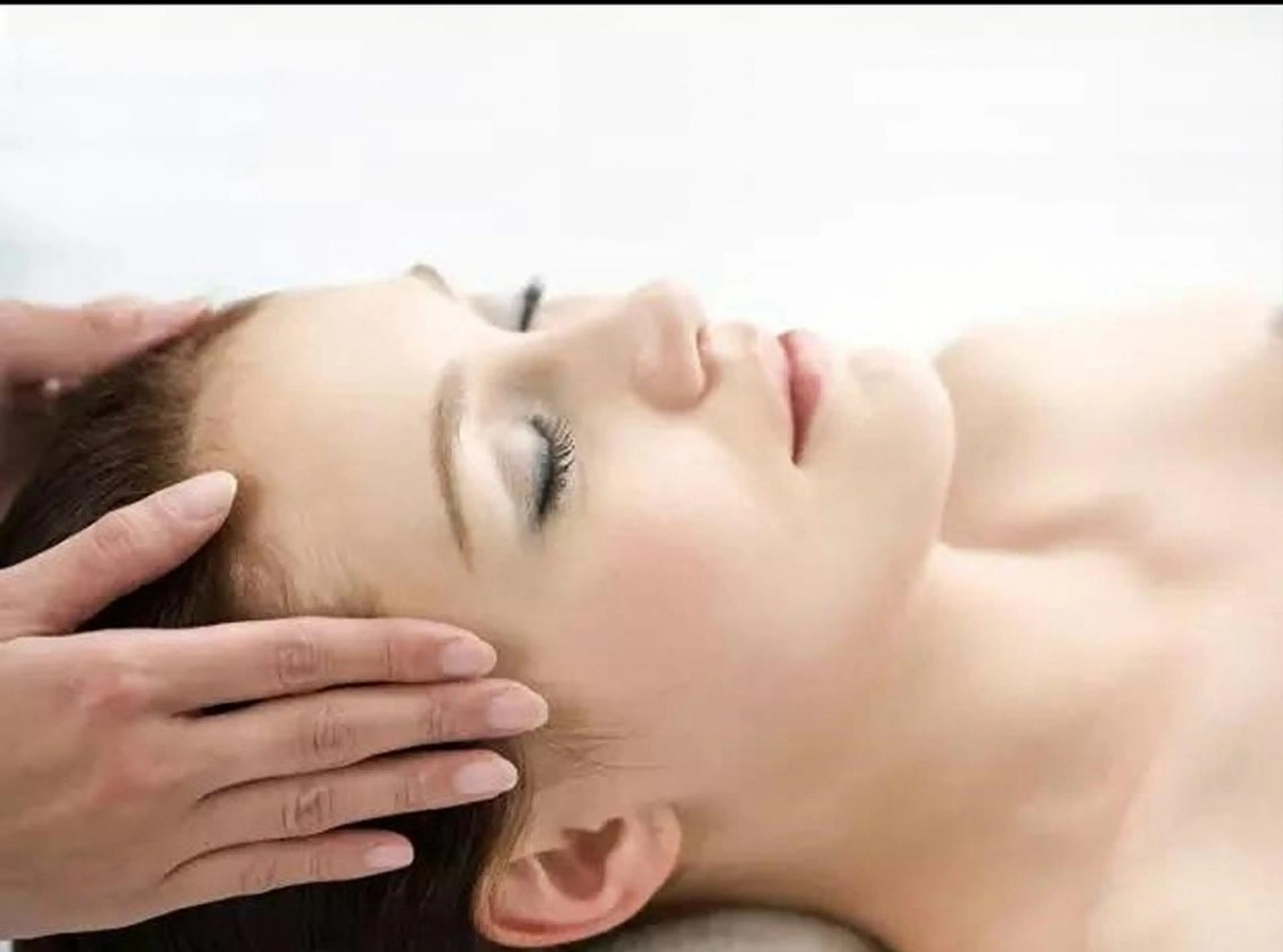 エステ 上福岡 らんらんのネイルデザイン