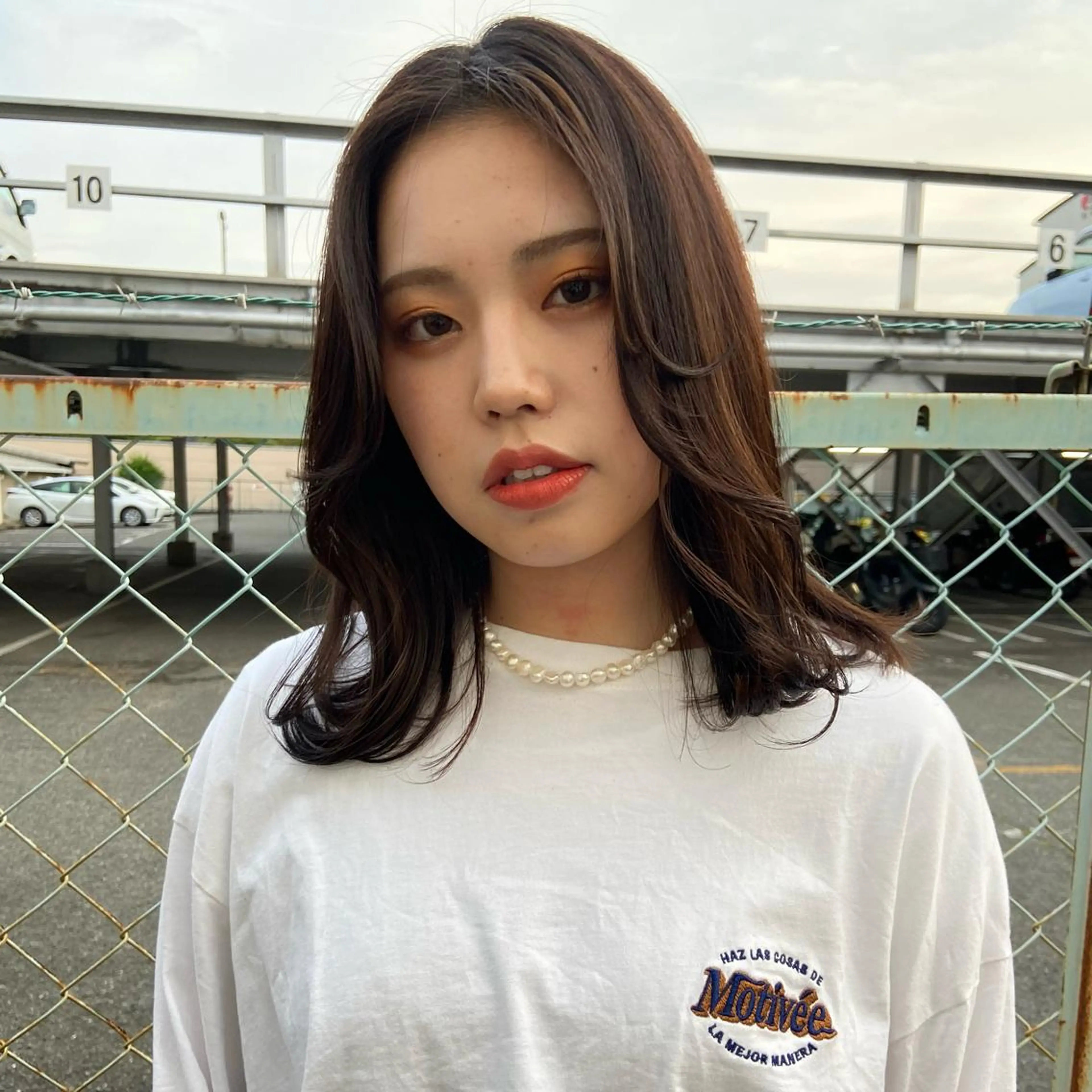 ミディアム TIDEHAIR SHIHOのヘアスタイル