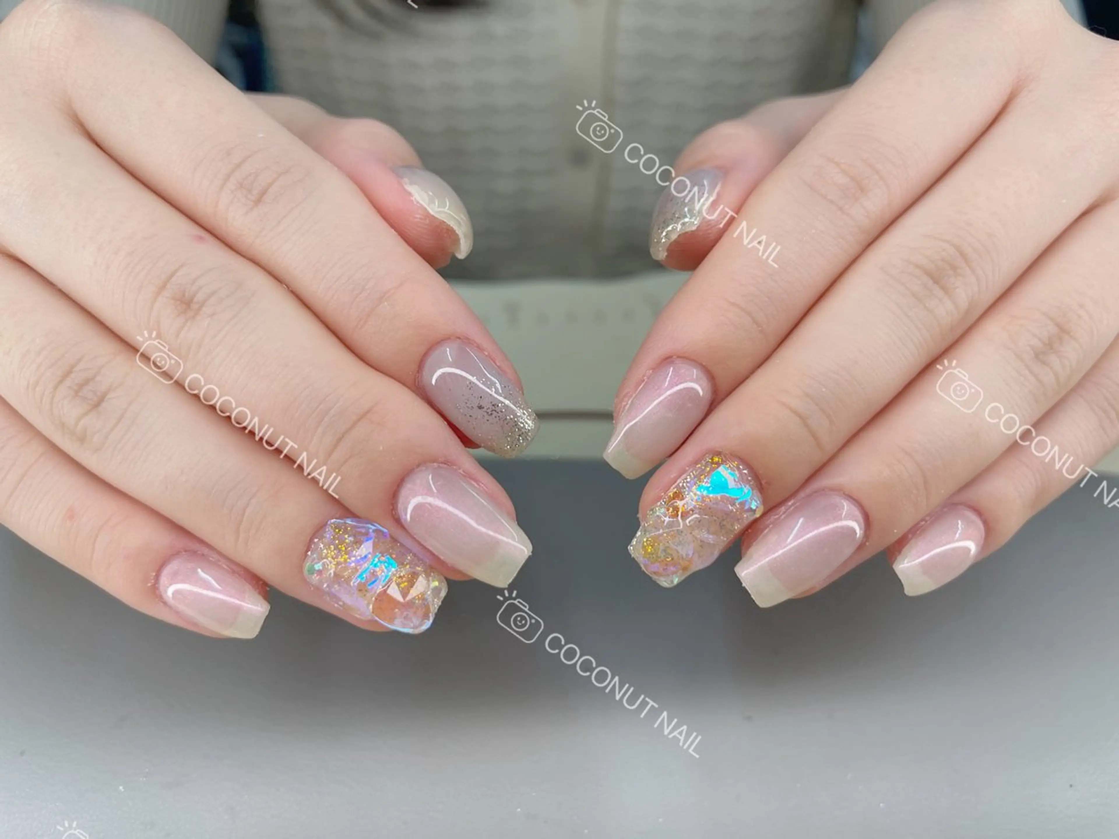 ネイル ハンドネイル 神田 ココナッツのネイルデザイン