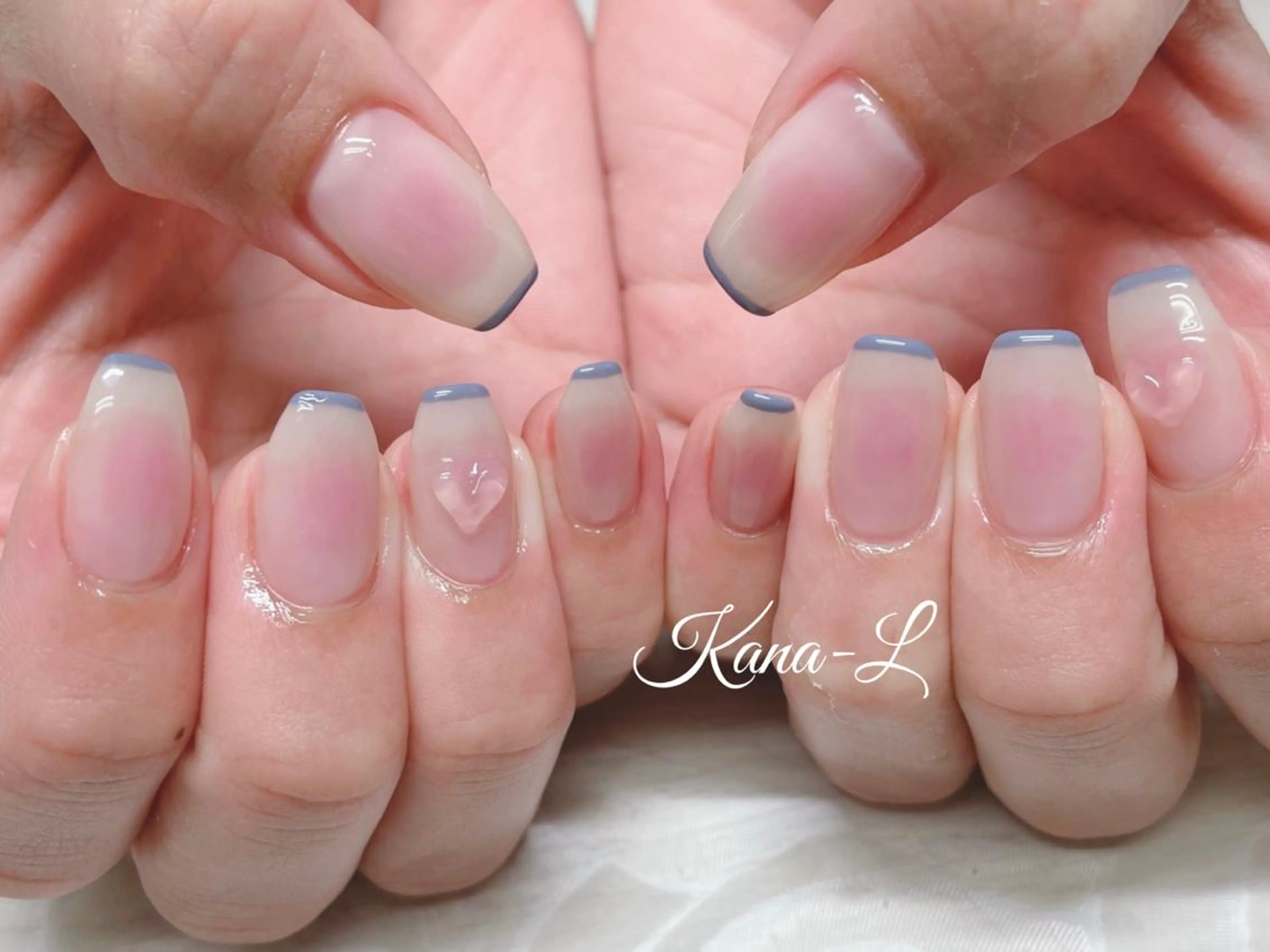 カラー ネイル チークネイル フレンチネイル ジェルネイル ハート キラキラネイル 芦辺 香奈のネイルデザイン